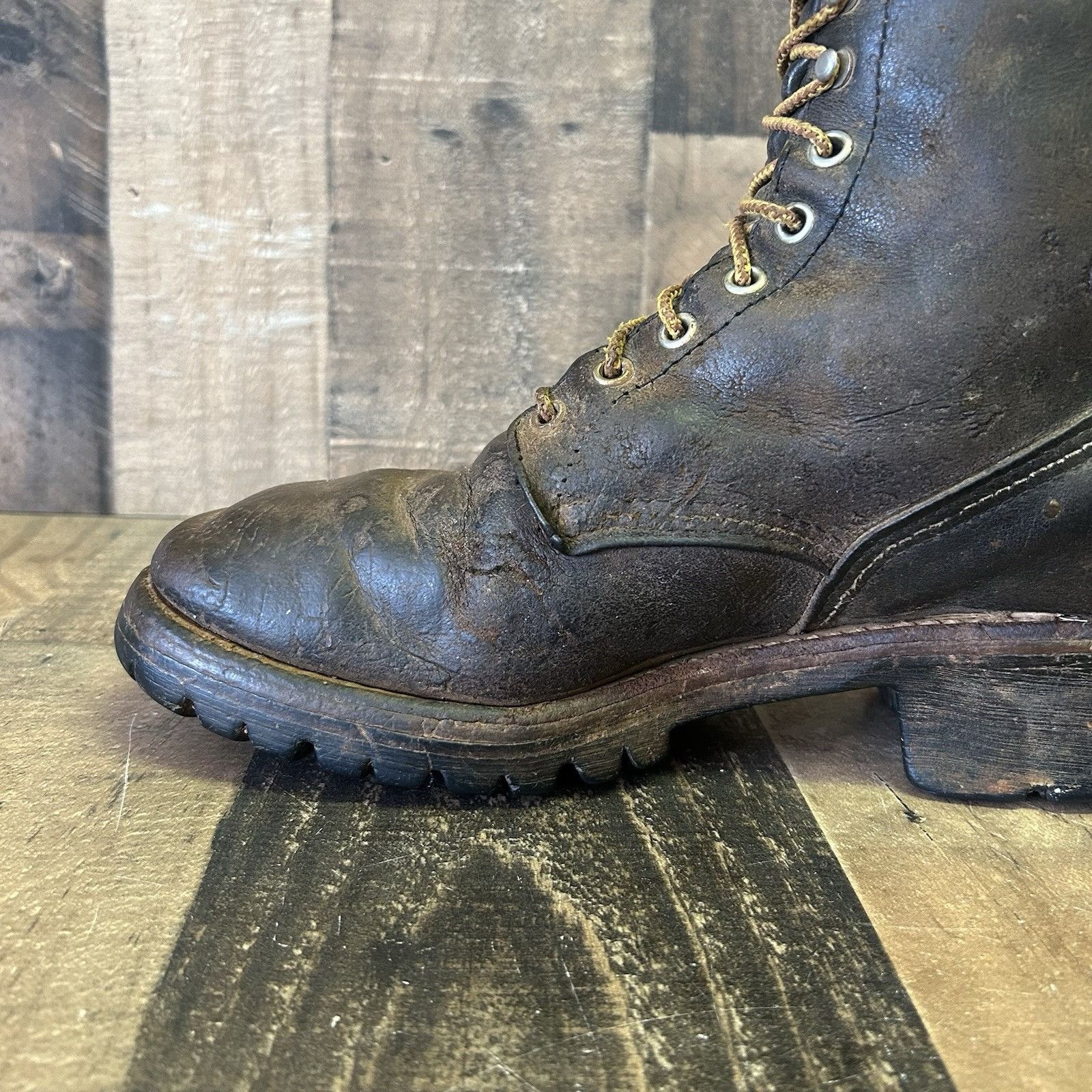Red Wing Red Wing Vintage Plain Toe Work Boots Mens 9 D Size US 9 / EU 42 - 9 Thumbnail
