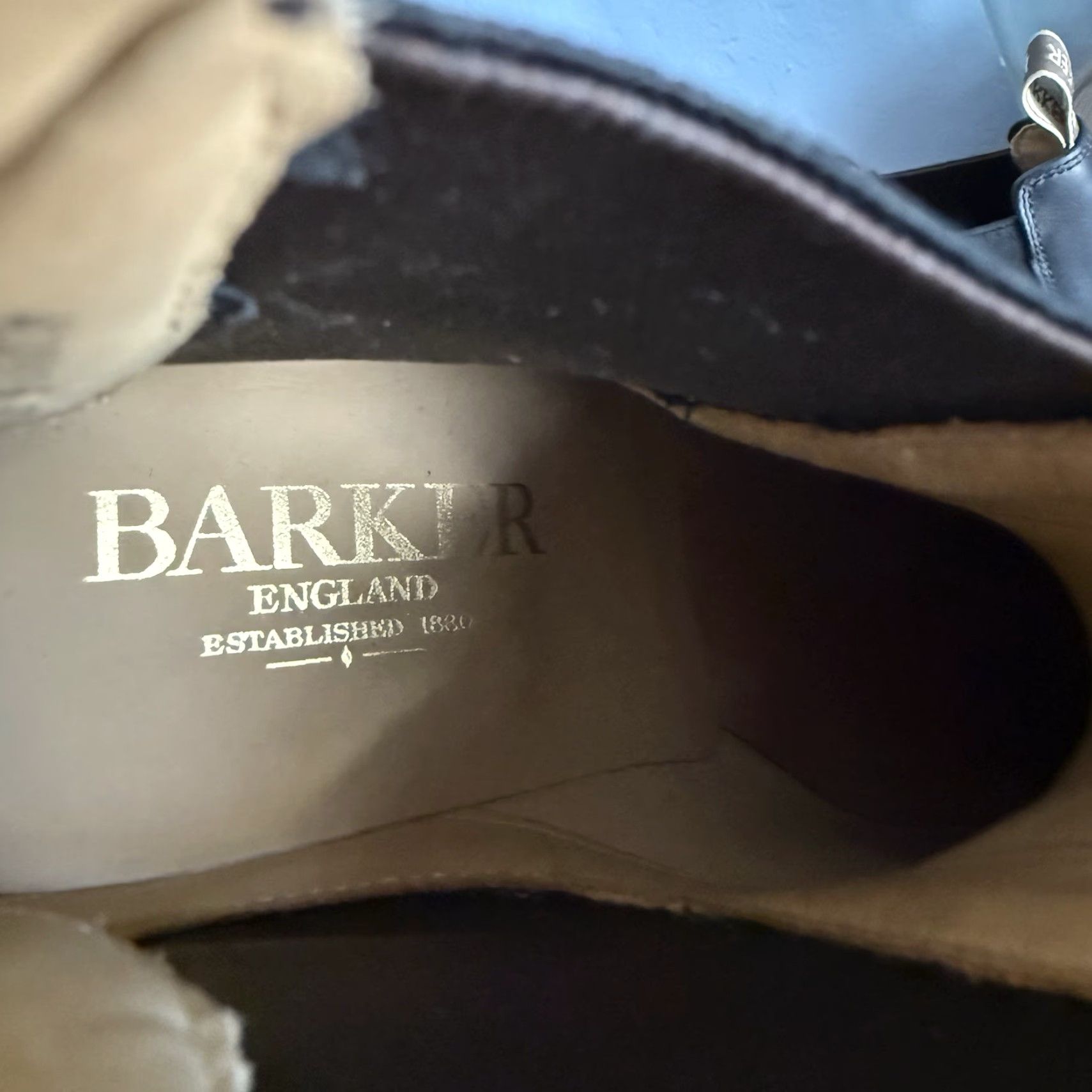 Barker Barker Chelsea Boots Men UK 7 US 8 Black Calf Leather Goodyear Welted Leather Lining Mens Size US 7 / EU 40 - 7 Thumbnail