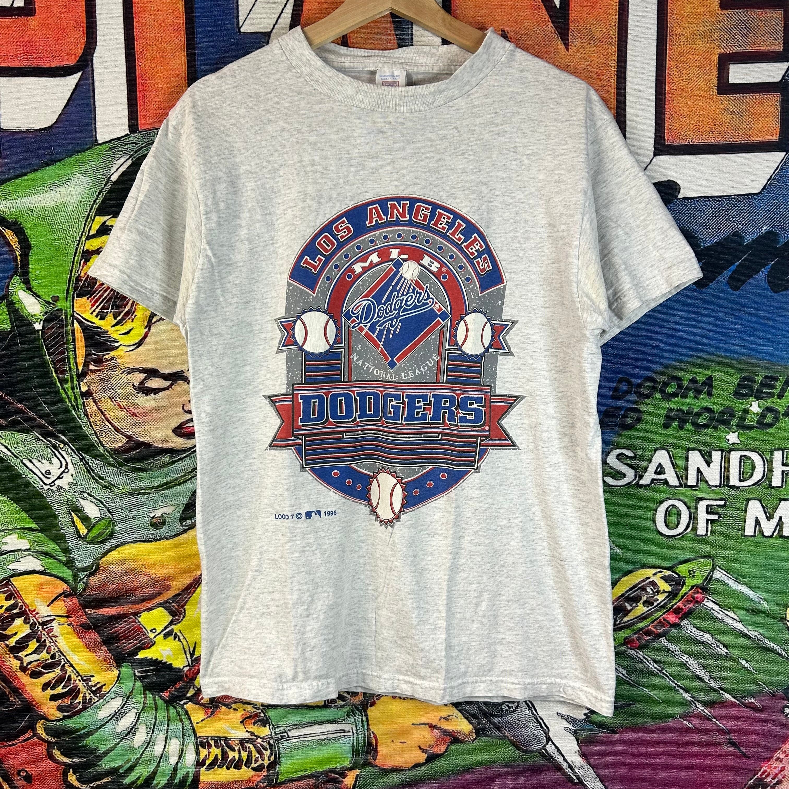 Vintage Vintage 90s Los Angeles Dodgers Tee Size Medium Size US M / EU 48-50 / 2 - 1 Thumbnail