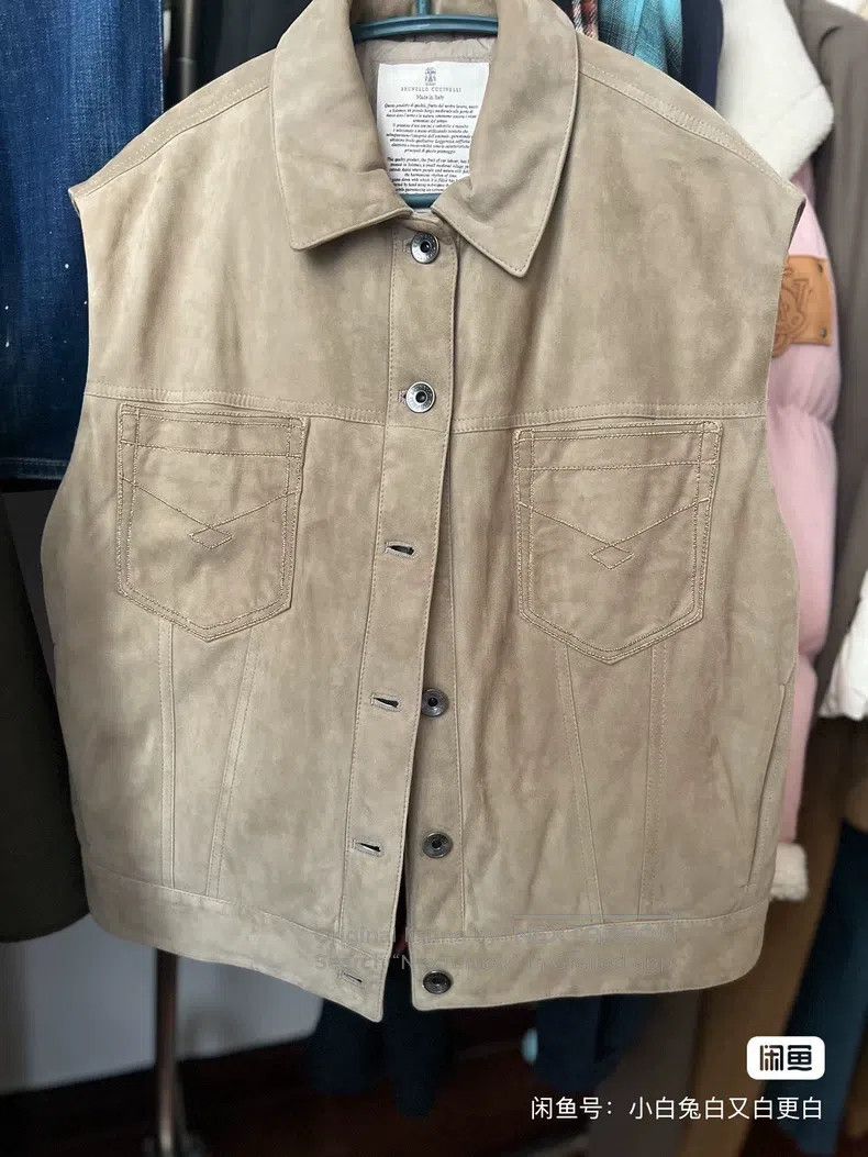 Brunello Cucinelli Brunello Cucinelli Down Deerhide Vest Jacket Size XS / US 0-2 / IT 36-38 - 1 Thumbnail
