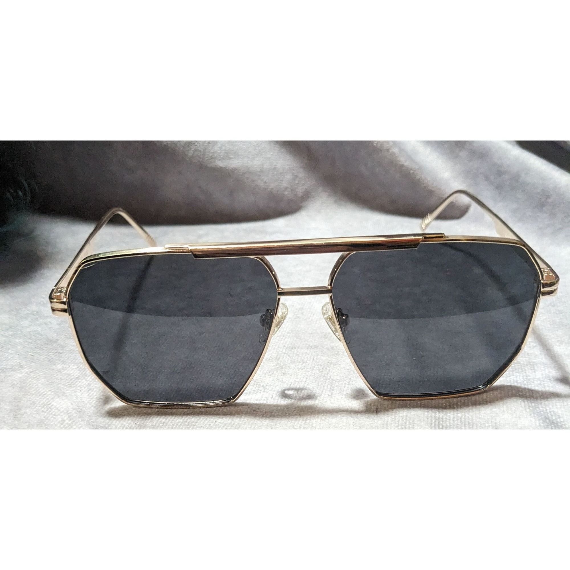 Sojos Trendy oversized sunglasses with goldtone metal frame SOJOS Retro Oval Sunglasses, UV400 Protection, Unisex, Shiny  main image 2