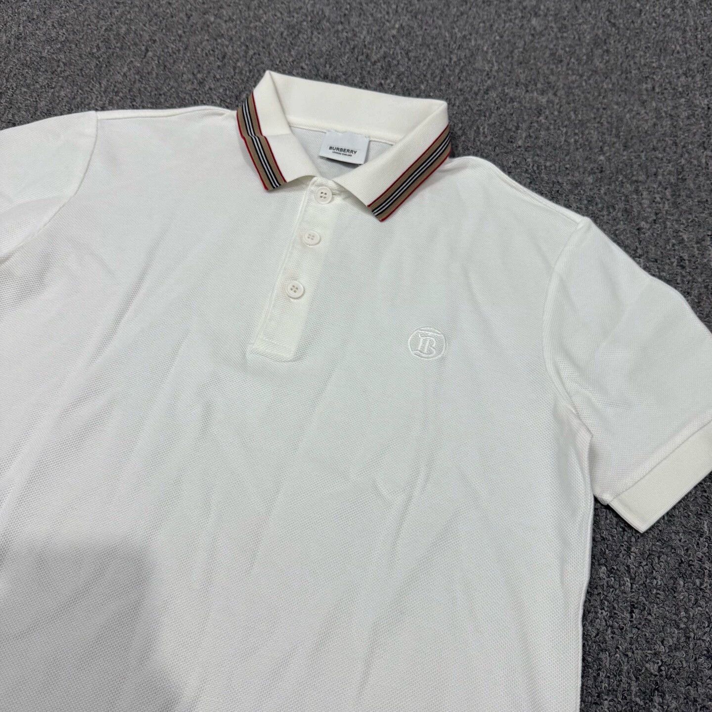 Burberry Burberry White TB Embroidered Polo S Size US S / EU 44-46 / 1 - 3 Thumbnail