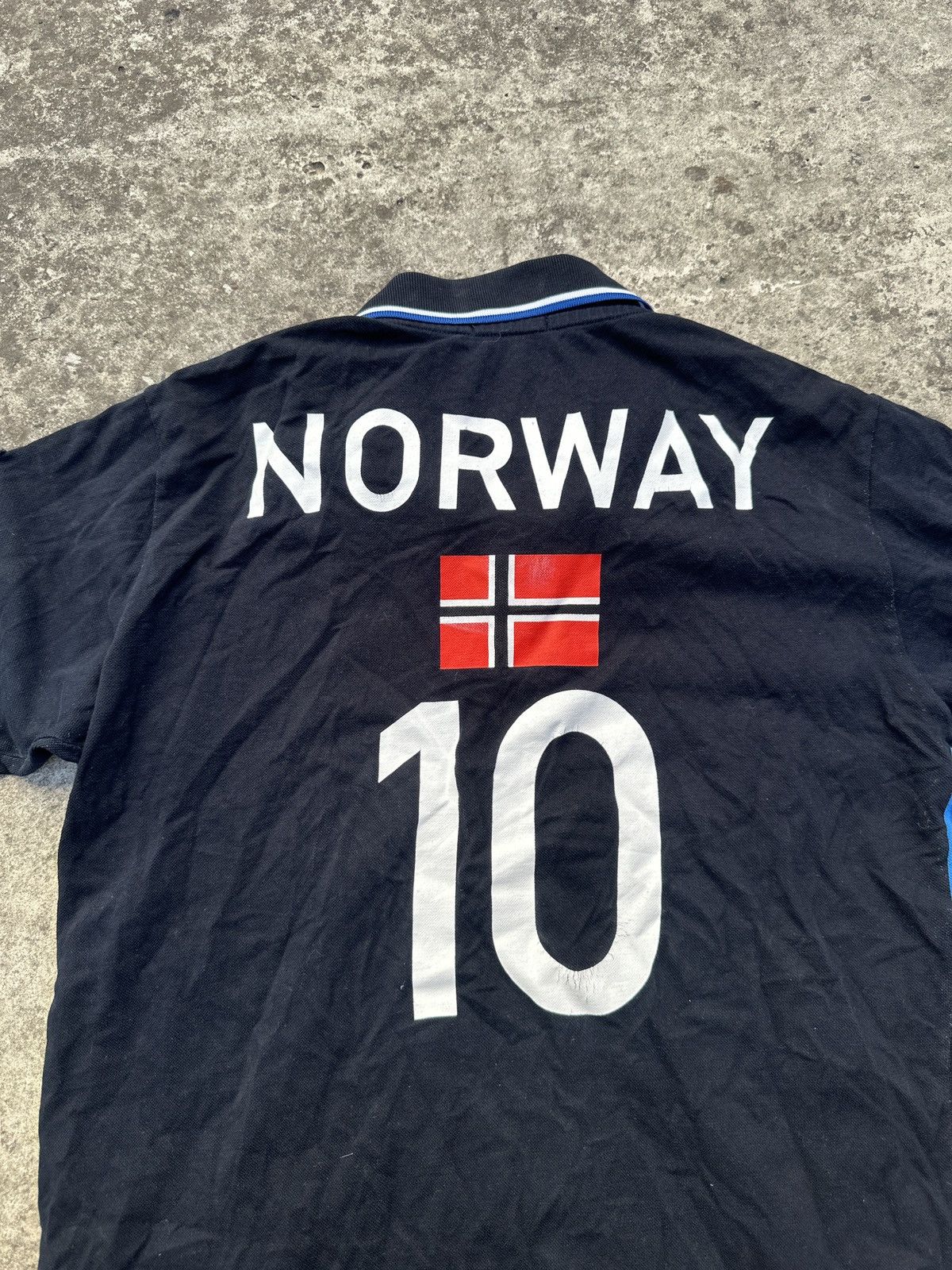 Polo Ralph Lauren Y2K Polo Ralph Lauren Rare Polo Big Logo Norway 10 XL Casual Size US XL / EU 56 / 4 - 6 Thumbnail