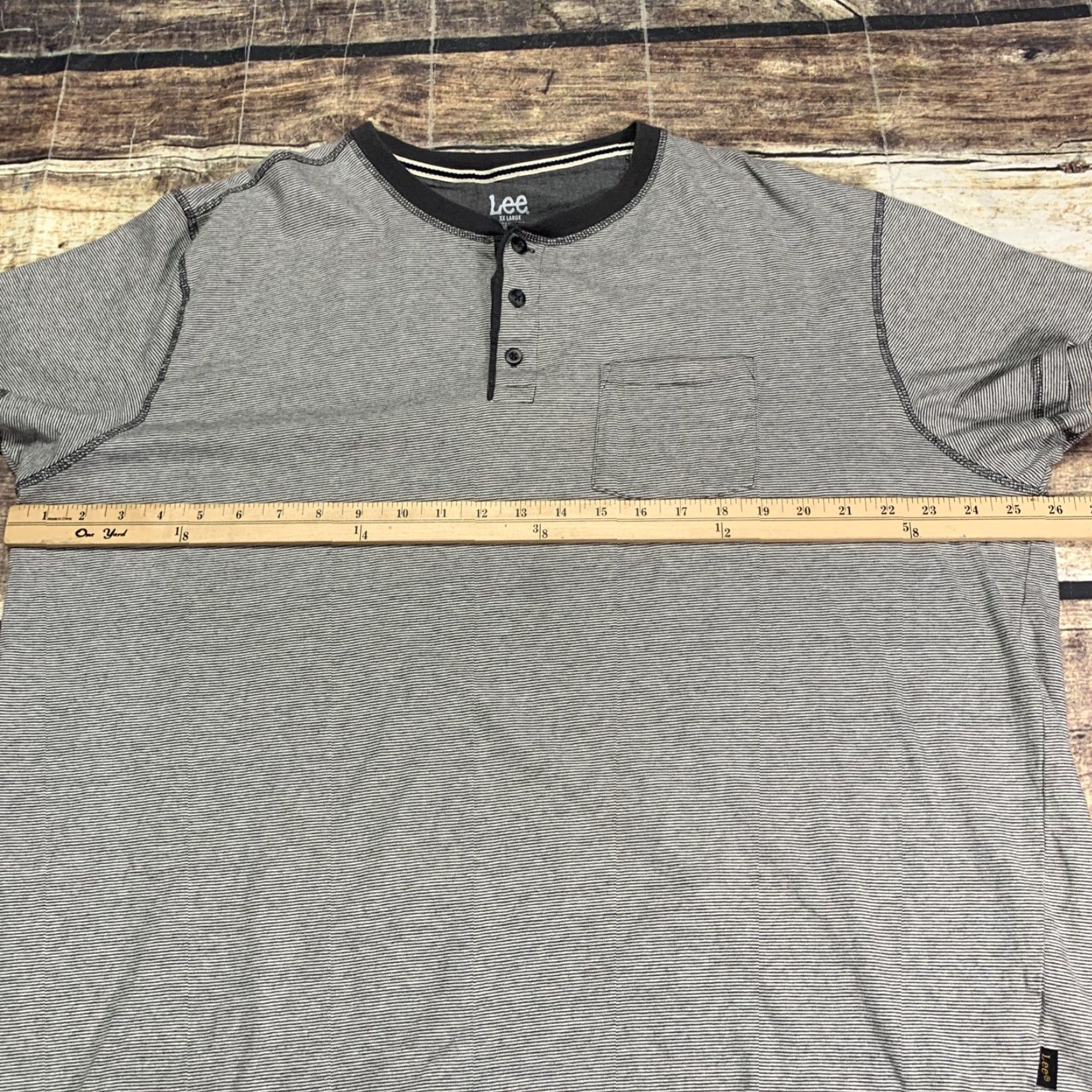 Lee Lee Mens Pullover 3 Button Shirt Gray White Stripe Size XXL Short Sleeve Shirt Mens Regular Size 2XL Gray Striped Casual Workwear Size US XXL / EU 58 / 5 - 3 Thumbnail