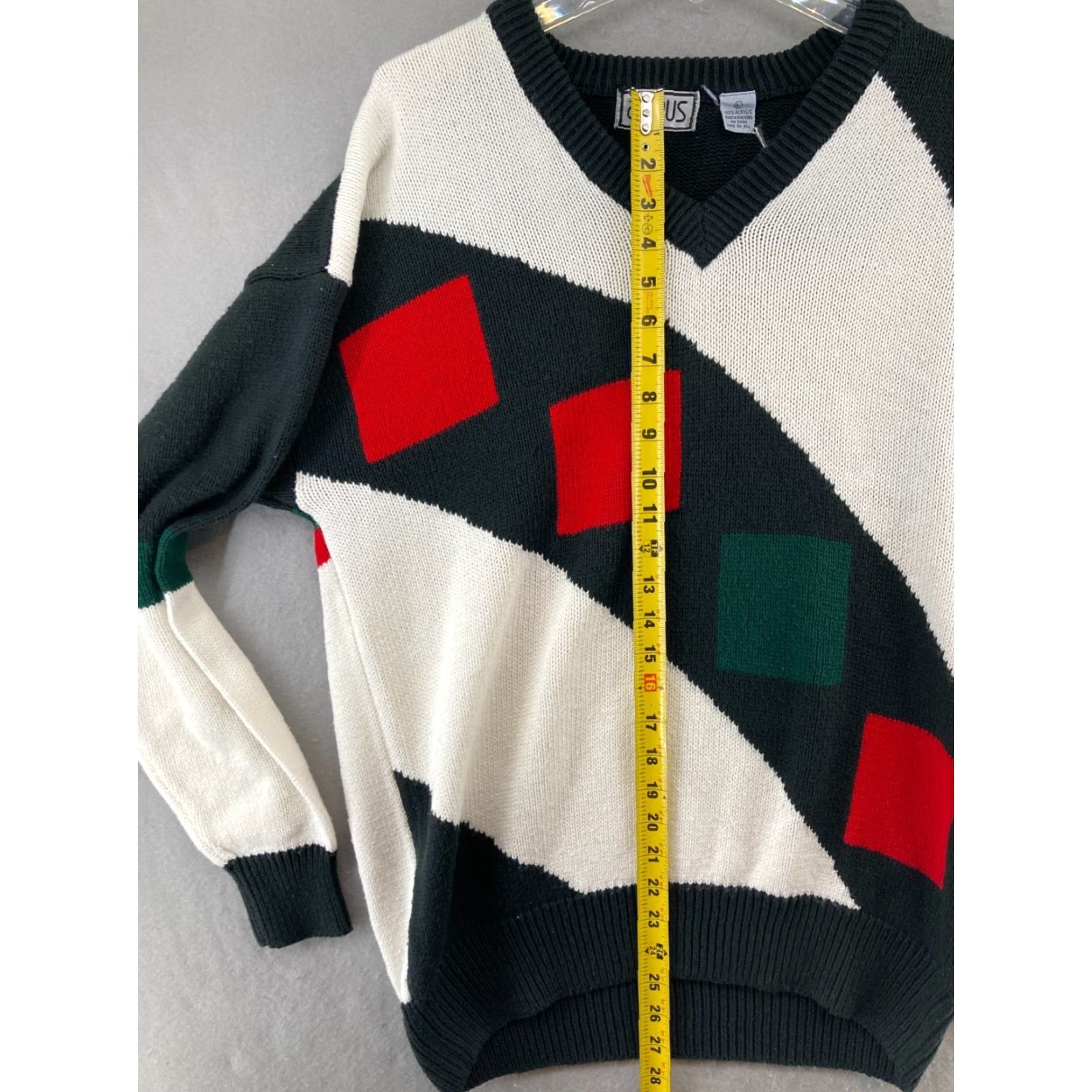 Vintage VINTAGE Mens Large Sweater Pullover Striped Geometric V-Neck Knit 90s Size US L / EU 52-54 / 3 - 3 Thumbnail