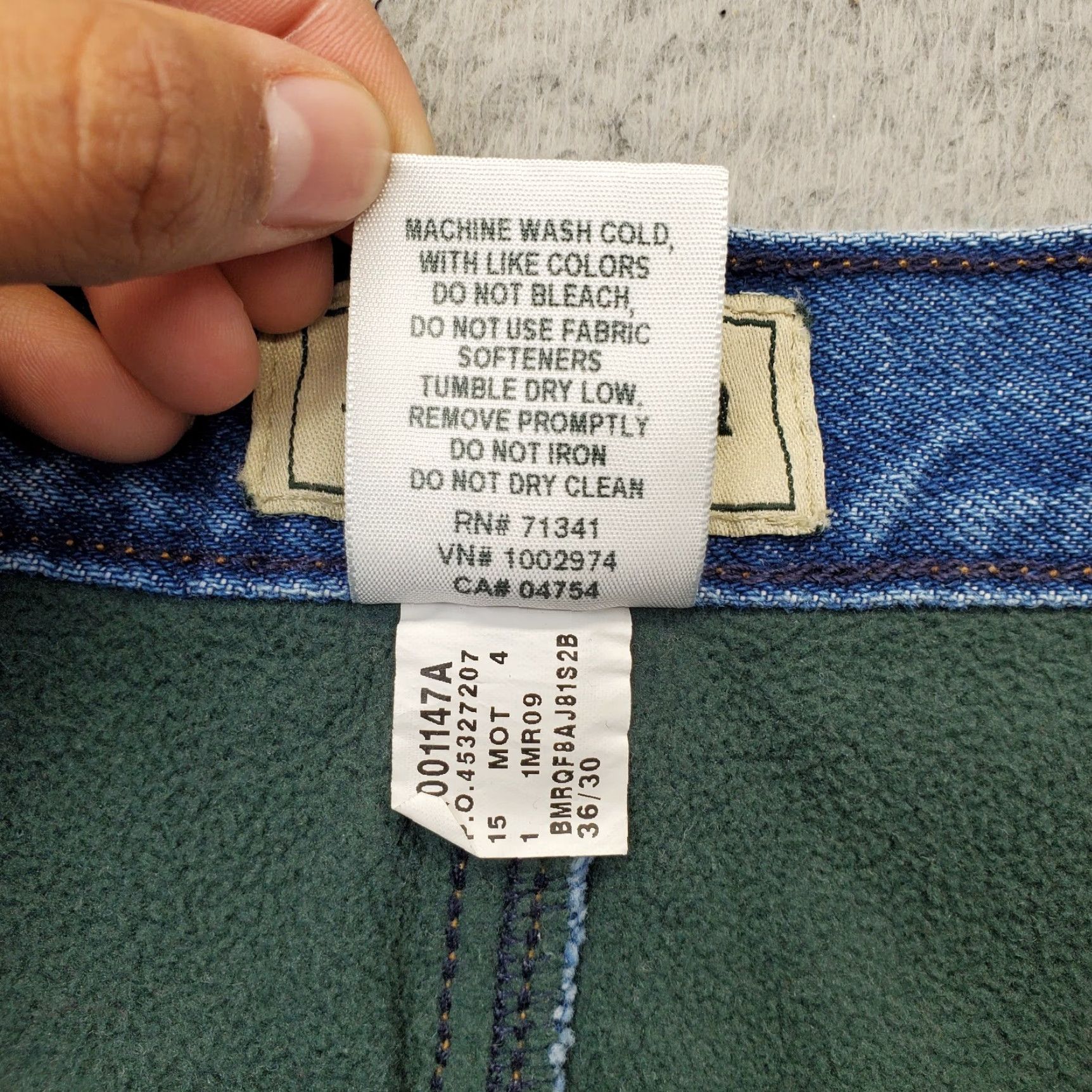 Vintage L.L. Bean Jeans Mens 36x30 Blue Denim 5-Pocket Straight Size Mens Regular Classic Fit Modern Belt Low Rise Straight Leg Denim Jeans Size US 36 / EU 52 - 7 Thumbnail