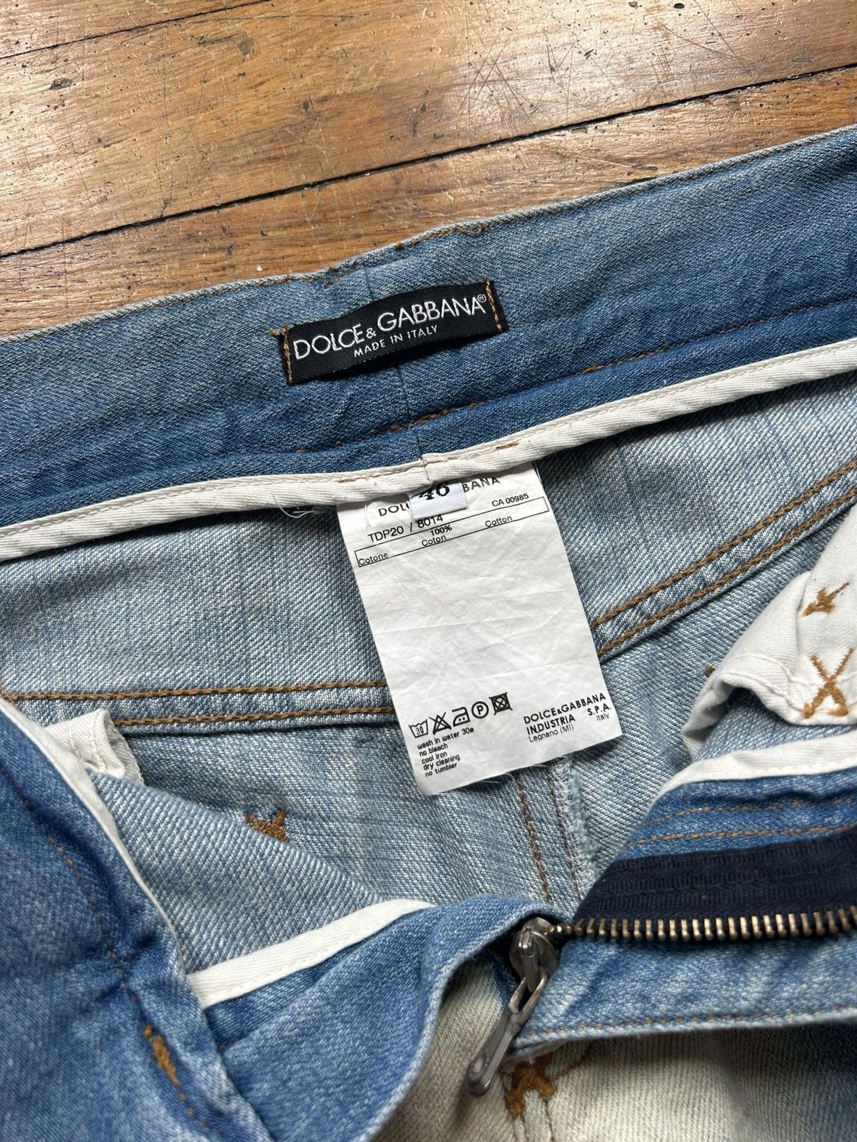 Dolce & Gabbana SS04 Dolce & Gabbana Bleach Denim Size US 33 - 9 Thumbnail