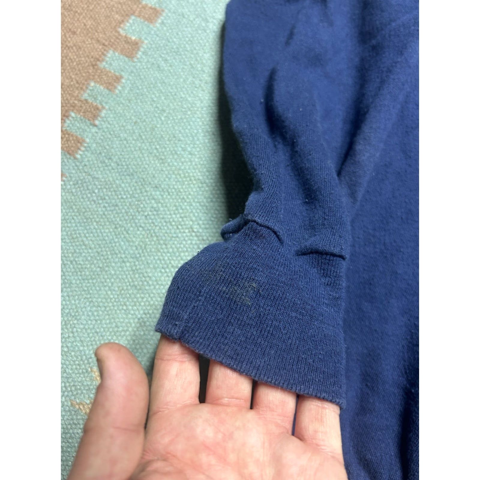 Vintage VINTAGE 70s 80s crewneck sweatshirt pullover navy blue blank raglan XL Shirt Men Pullover 80s Mens XL Navy Blue Vintage Sweatshirt Size US XL / EU 56 / 4 - 2 Thumbnail