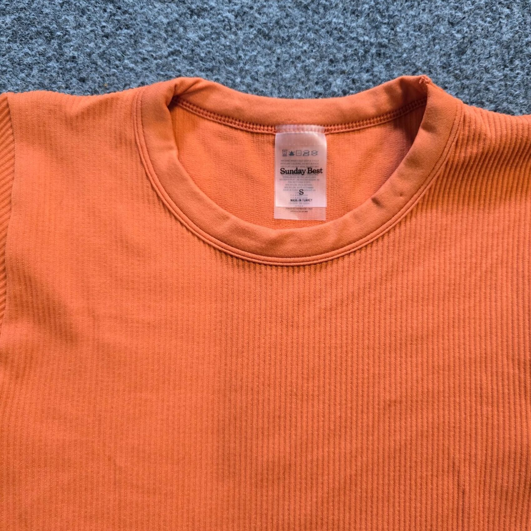 Vintage Sunday Best Top Womens Small Orange Ribbed Cropped Short Sleeve Stretch Shirt Size S / US 4 / IT 40 - 2 Thumbnail