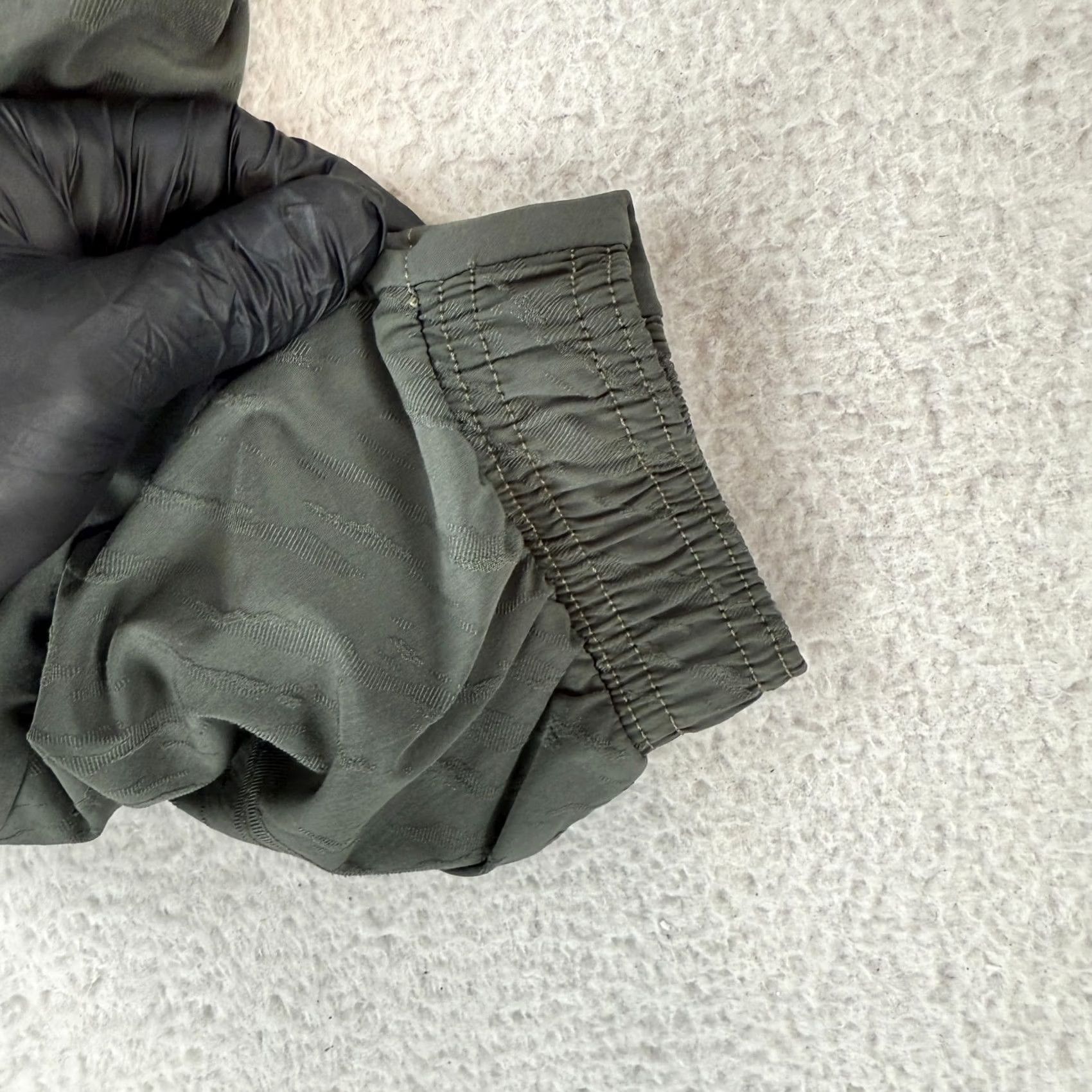 Athleta VINTAGE Athleta Brooklyn Jogger Pants Womens Size 6 Green Textured Gym Athleisure Size 28" / US 6 / IT 42 - 7 Thumbnail