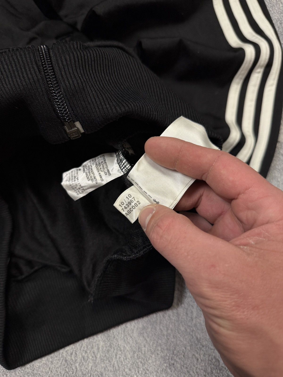 Adidas Vintage Adidas Track Zipper Sweatshirt Y2K Rare Size US L / EU 52-54 / 3 - 10 Thumbnail