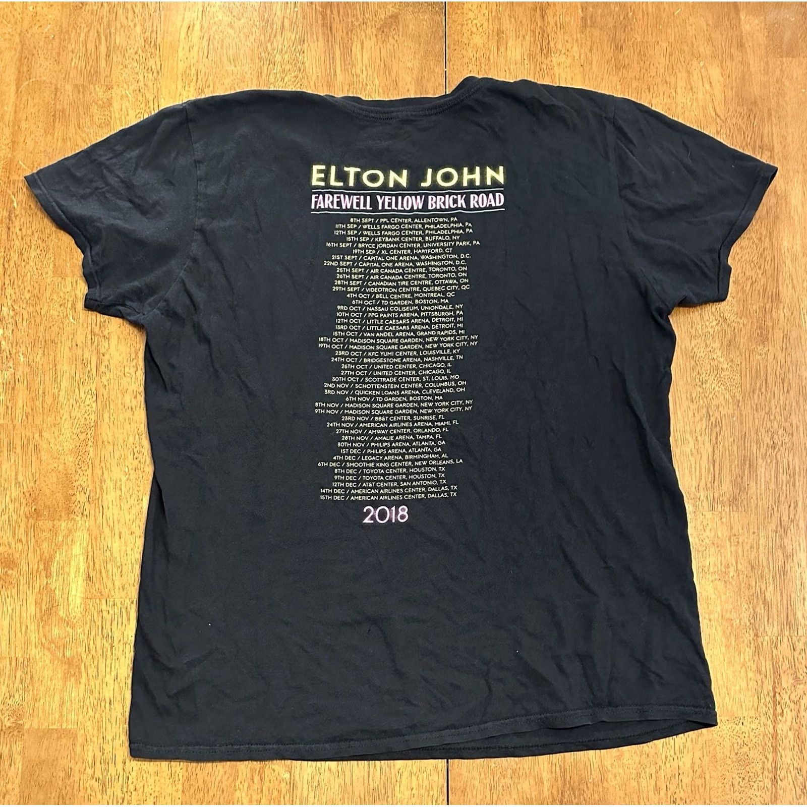 Vintage Elton John Farewell Yellow Brick Road Tour 2018 T Shirt Large Size US L / EU 52-54 / 3 - 3 Thumbnail