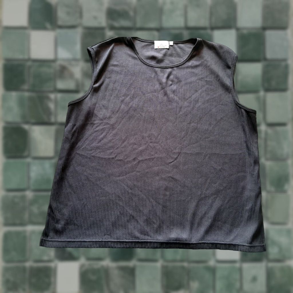 Vintage Chic Fabini Tank Sleeveless Shirt Plus Size 50" Chest Black Womens - Tiny Hole Size XL / US 12-14 / IT 48-50 - 1 Thumbnail