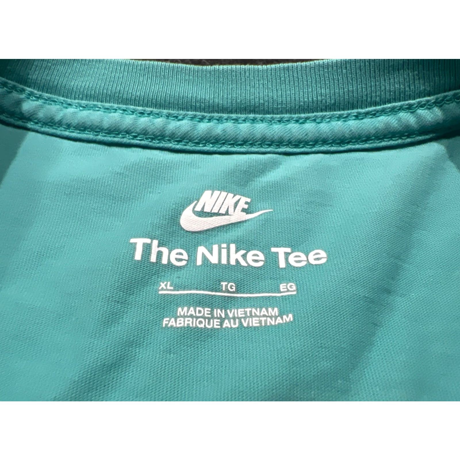 Nike Nike Tee Sun And Palm Graphic T-Shirt Size XL Men Turquoise Regular XL Size US XL / EU 56 / 4 - 6 Thumbnail