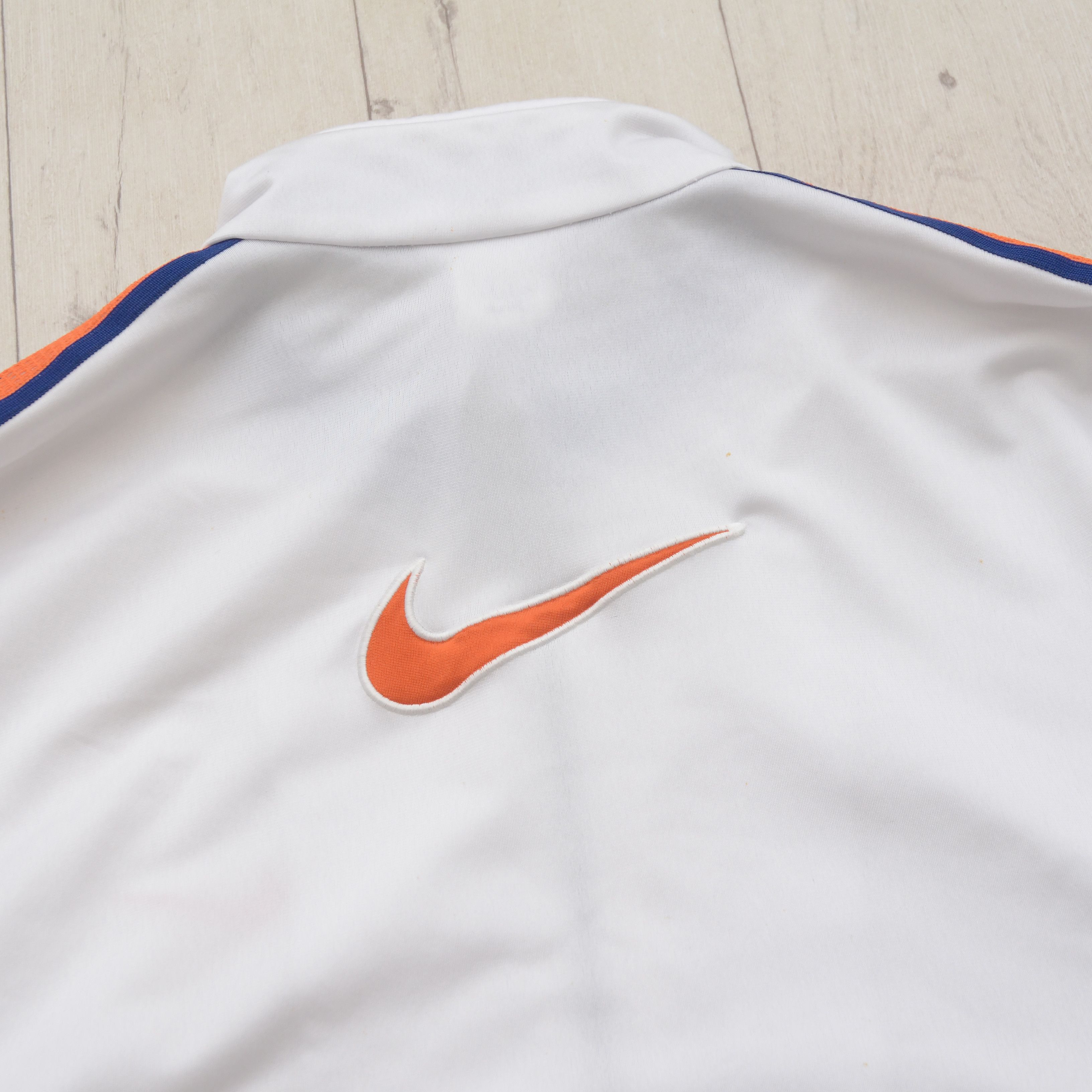 Nike Vintage Nike 90s Y2K Track Jacket XL White Big Logo Retro Size US XL / EU 56 / 4 - 13 Thumbnail