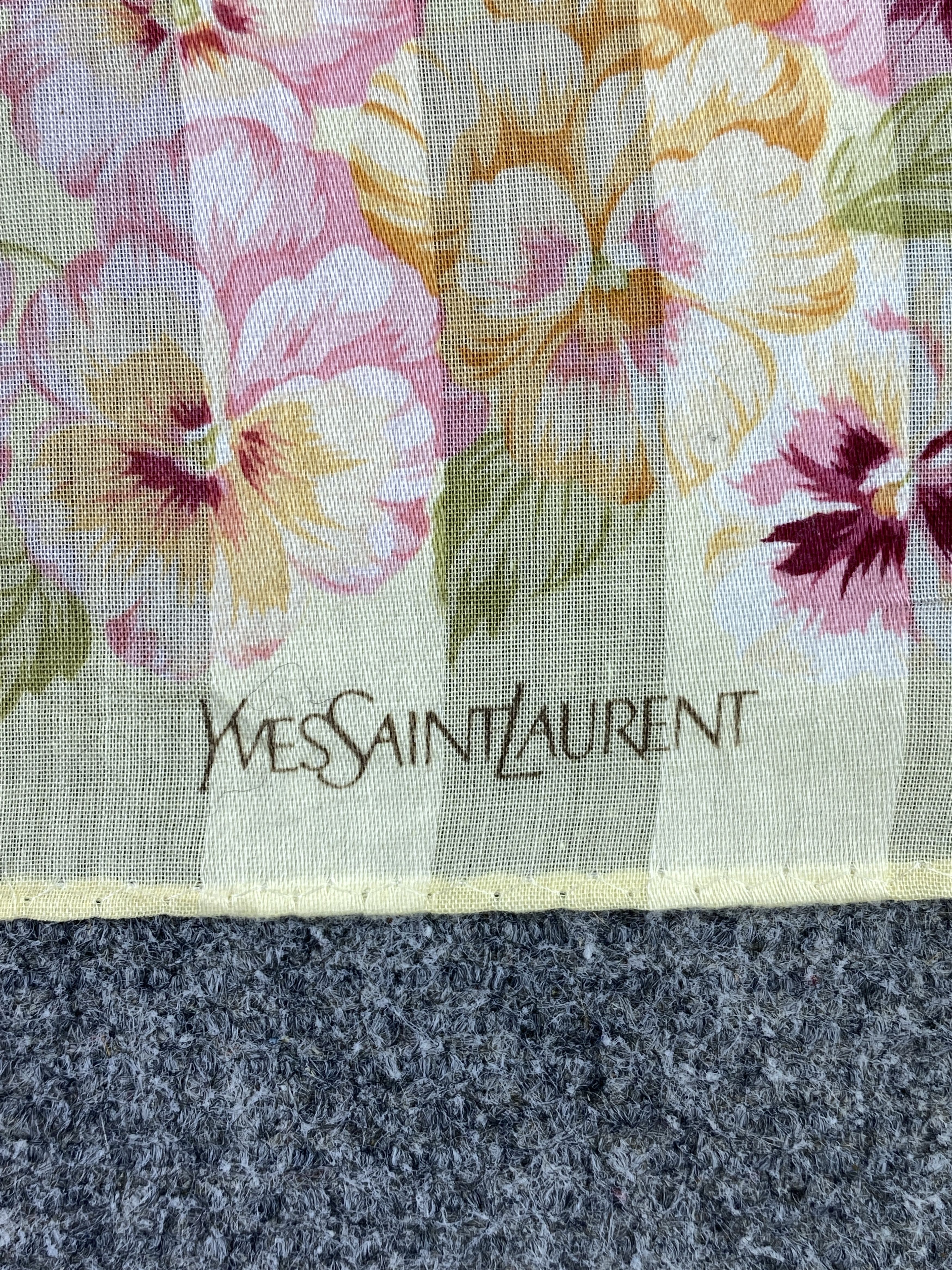 Yves Saint Laurent Yves Saint Laurent Handkerchief / Neckerchief KT0224 Size ONE SIZE - 7 Thumbnail