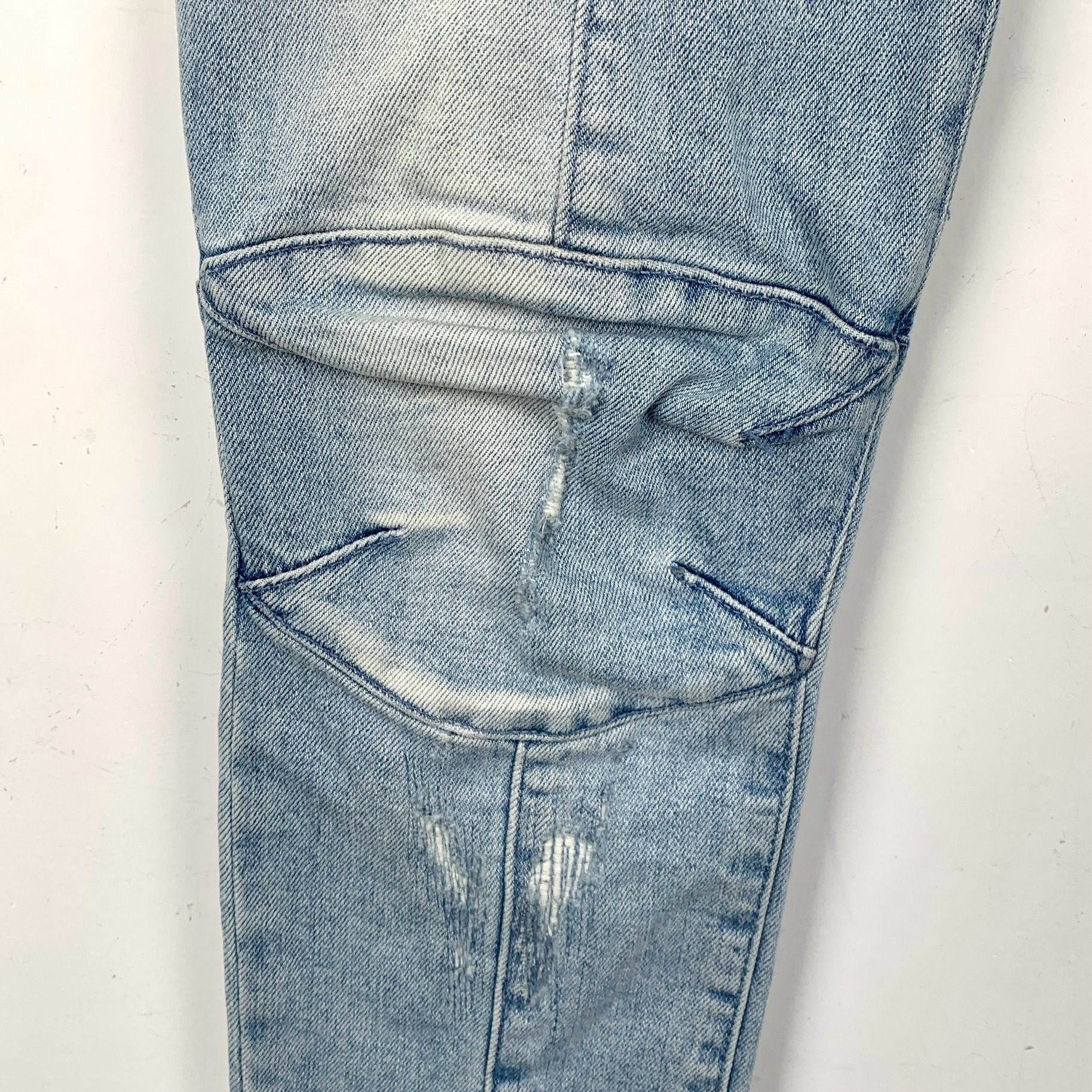 Pierre Balmain CM0075 Pierre Balmain Distressed Light Wash Moto Jeans Size US 27 - 4 Thumbnail