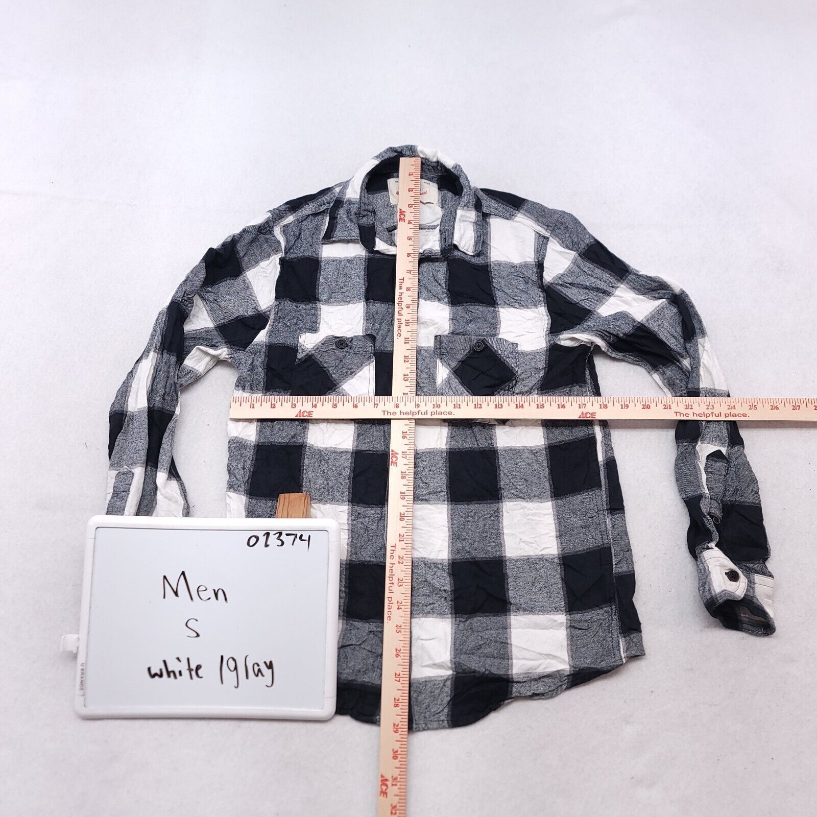 Urban Pipeline Urban Pipeline Gingham Flannel Shirt Mens Size Small S Gray Size US S / EU 44-46 / 1 - 6 Thumbnail