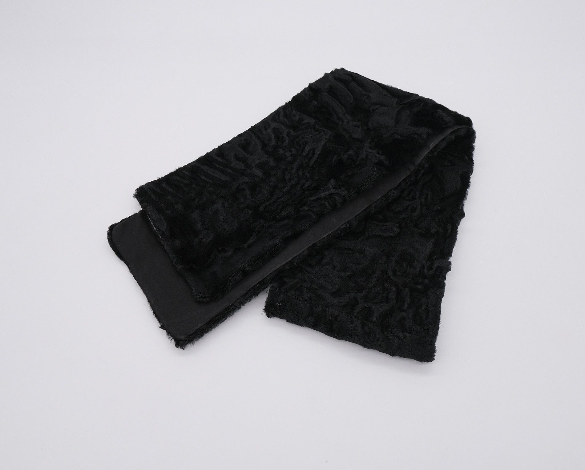 Handmade Black swakara fur scarf, karakul sheep material Size ONE SIZE - 1 Thumbnail