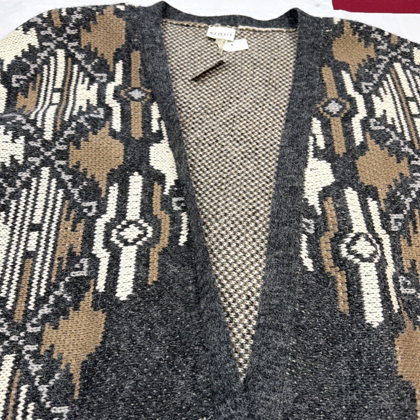 Vintage Sioni Cardigan Geometric Fuzzy Knit Open Front Fringe Slouchy 3XL Gray Tan White Womens Sweater Bohemian Artsy Tribal Open Cardigan Size XXL / US 16-18 / IT 52-54 - 4 Thumbnail