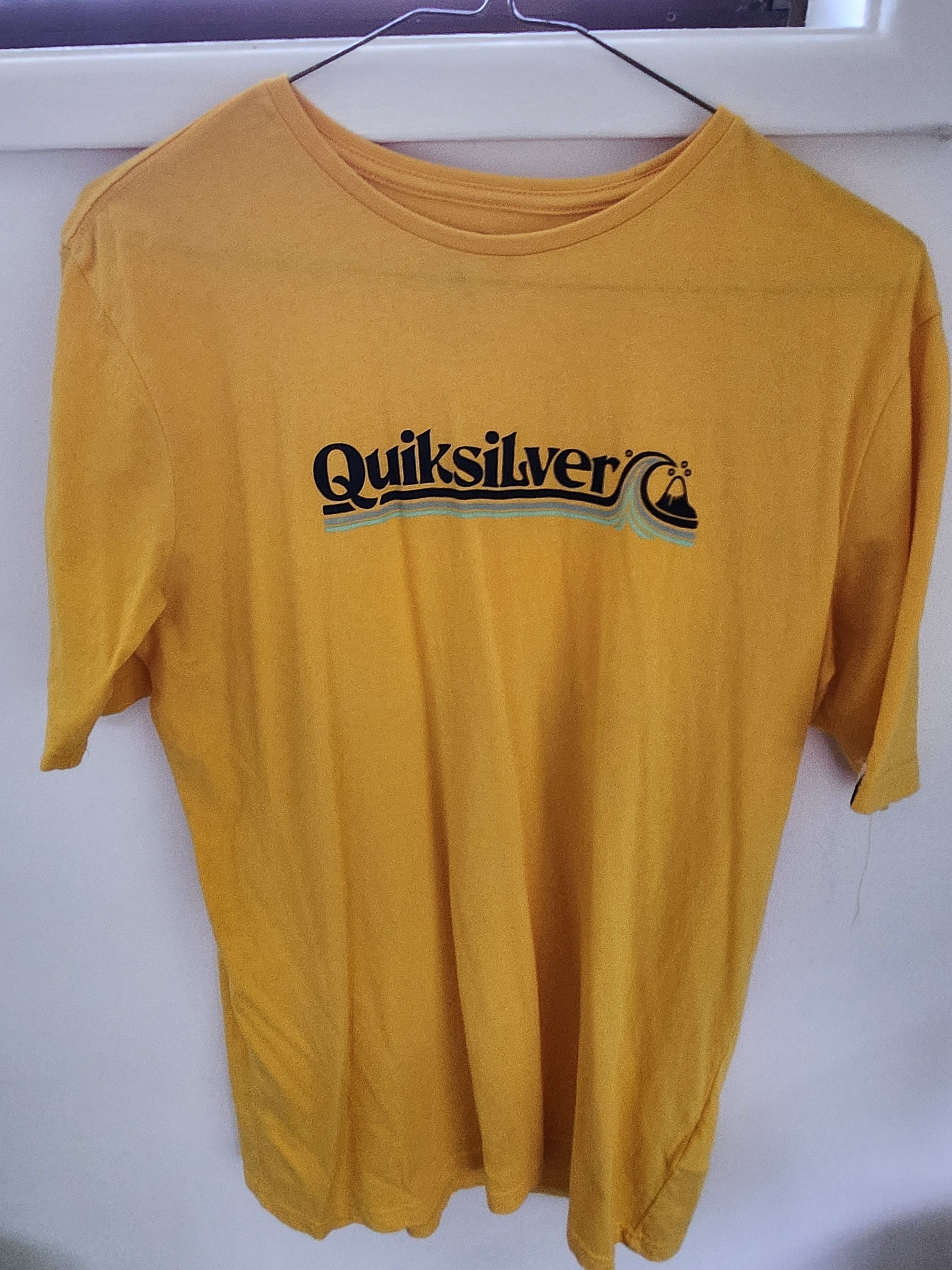 Quiksilver Quiksilver Yellow T-shirt Size US S / EU 44-46 / 1 - 1 Thumbnail