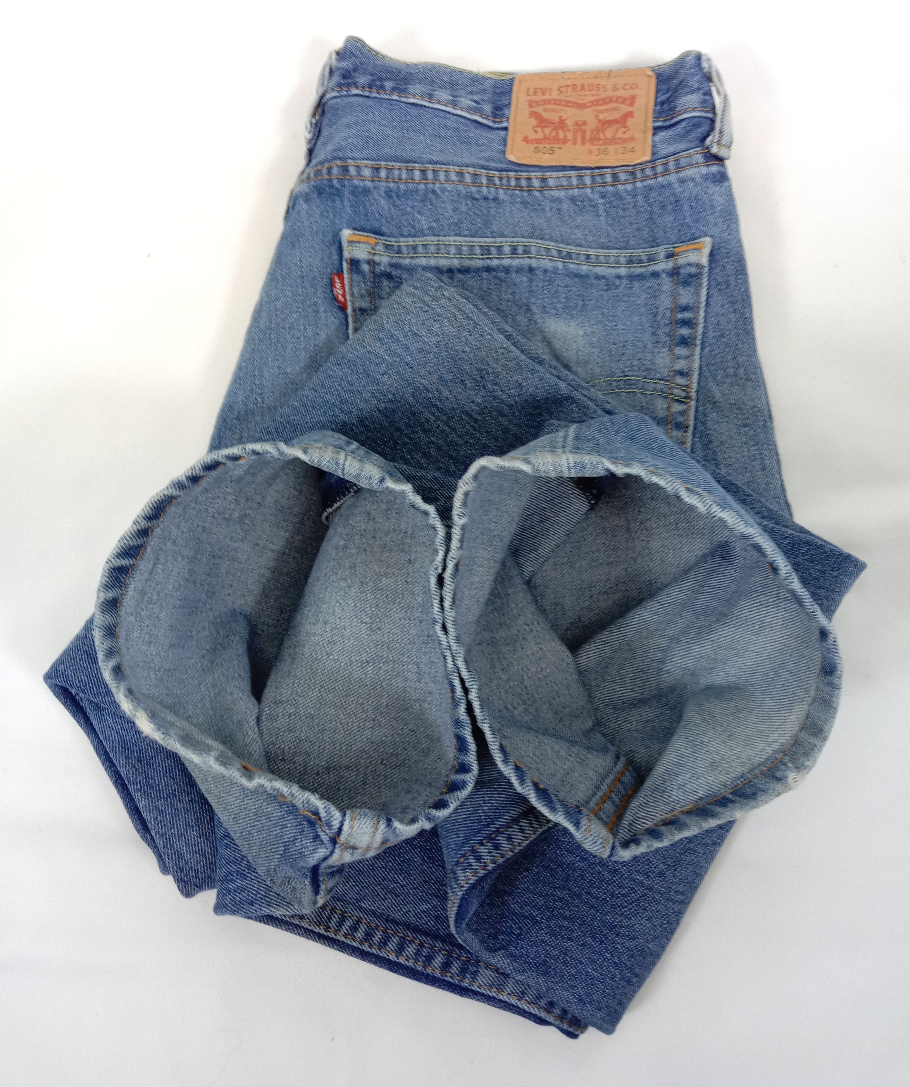 Levi's Vintage Levi's 505 Jeans Regular Fit Denim Size US 36 / EU 52 - 15 Thumbnail