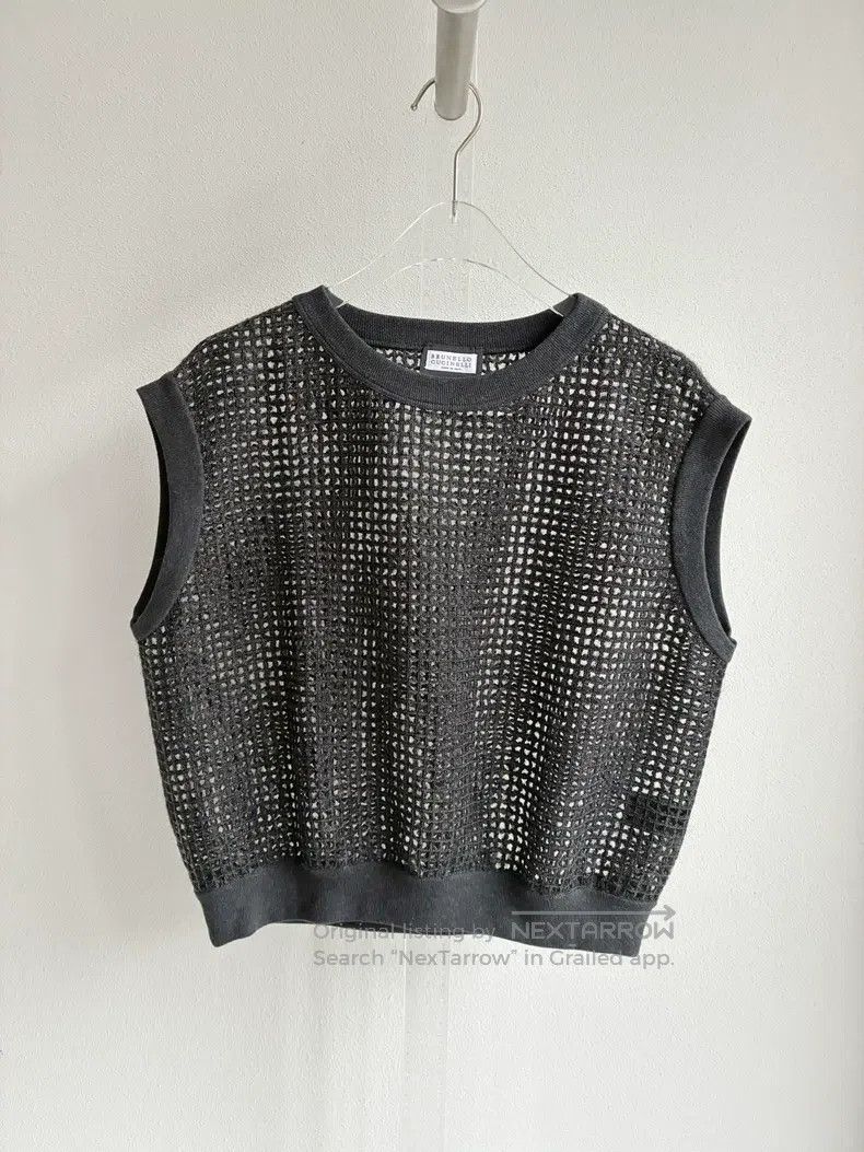 Brunello Cucinelli Brunello Cucinelli Black Cutout Knitted Vest with Beaded E Size S / US 4 / IT 40 - 2 Thumbnail