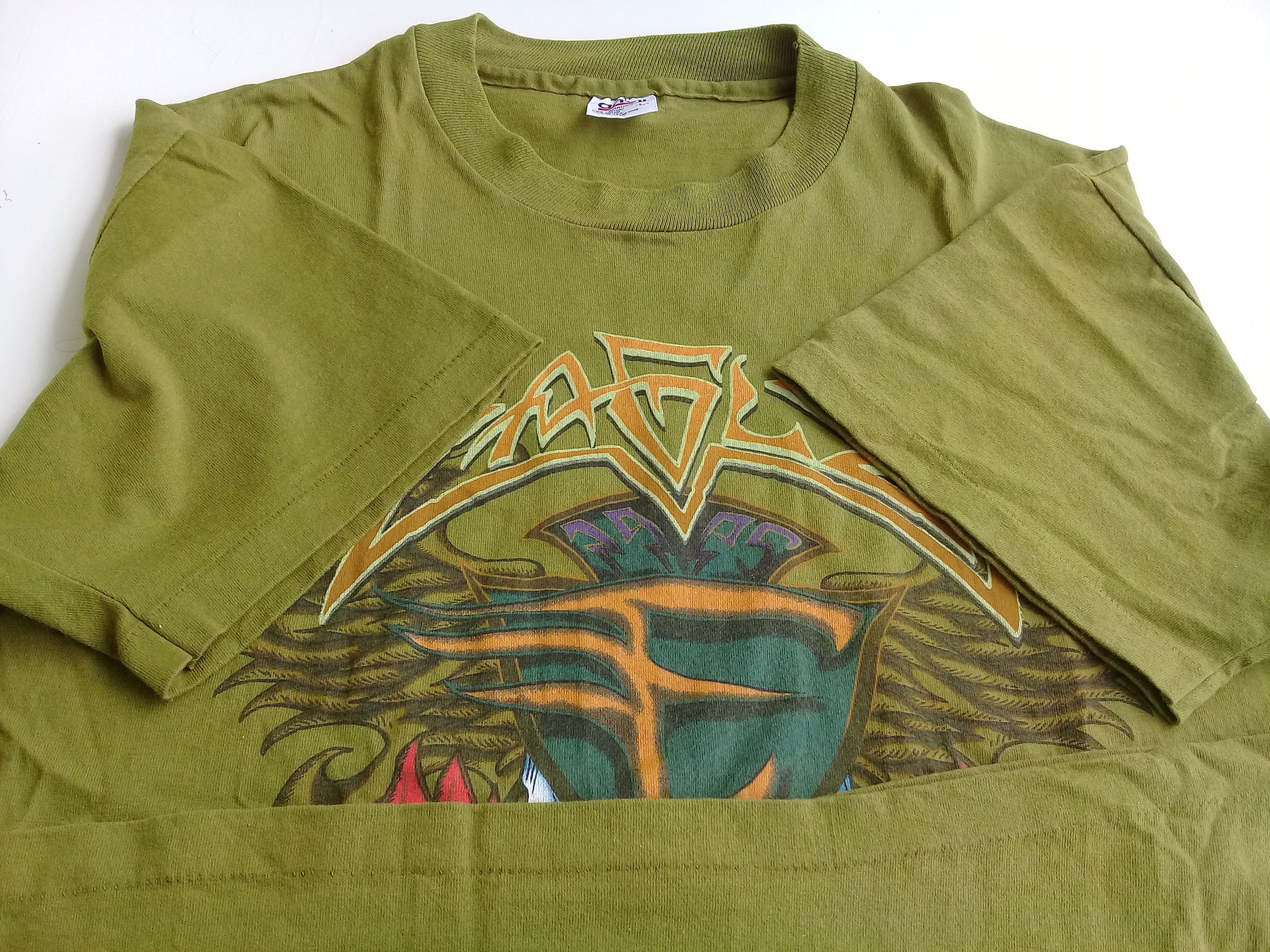 Band Tees Vintage 90s EAGLES HELL FREEZES OVER WORLD TOUR '95 T-Shirts Size US L / EU 52-54 / 3 - 5 Thumbnail
