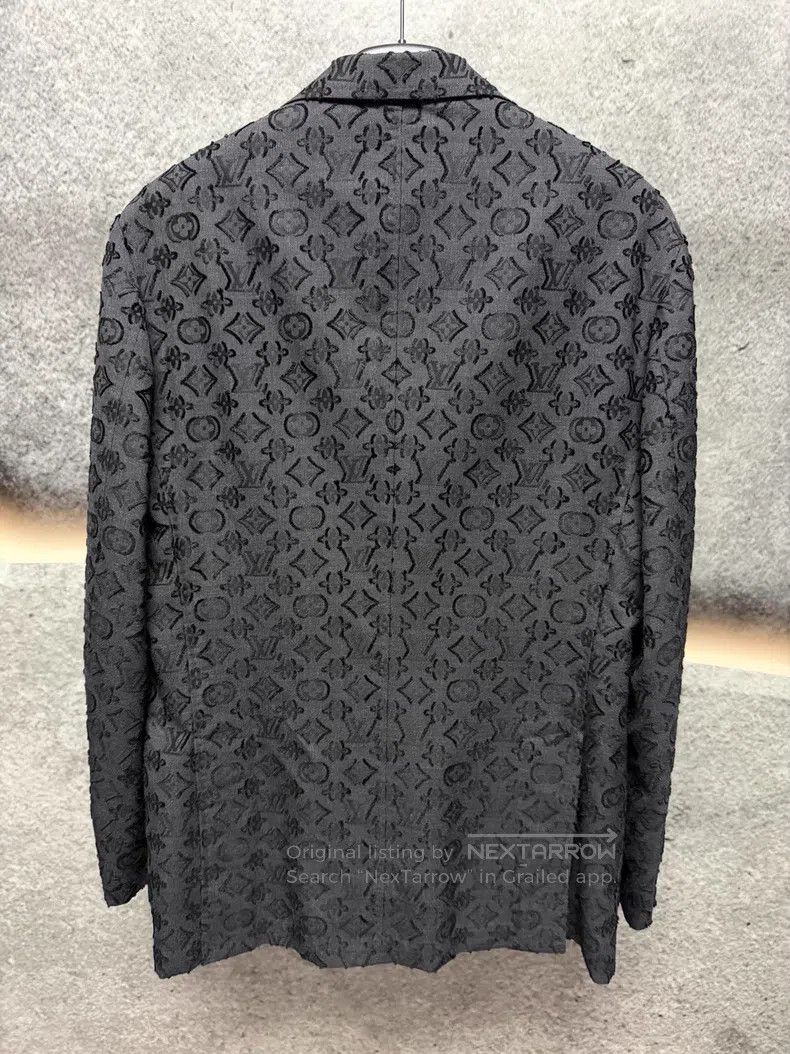 Louis Vuitton Louis Vuitton Full print jacket Size US XL / EU 56 / 4 - 2 Thumbnail