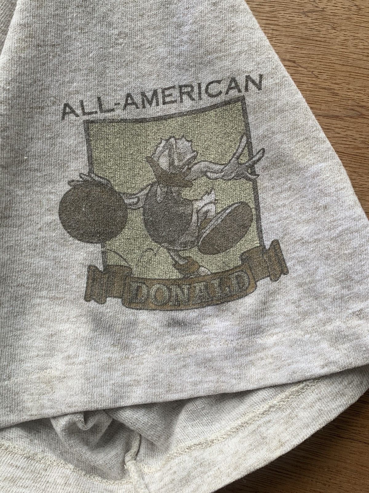 Cartoon Network × Mickey Unlimited × Vintage Vintage 90’s Donald All American Legend T Shirt Size US L / EU 52-54 / 3 - 14 Thumbnail