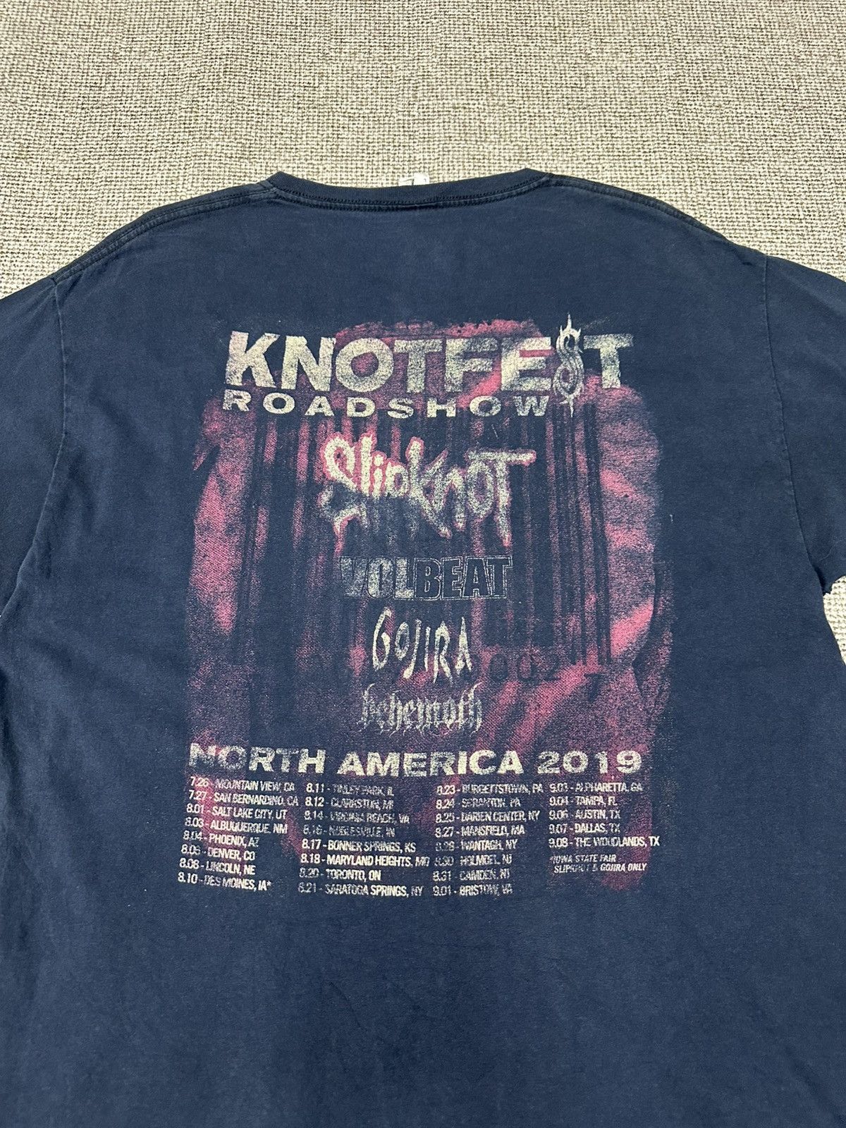 Band Tees Slipknot Knotfest Roadshow 2019 Tashirt A993 Size US L / EU 52-54 / 3 - 3 Thumbnail