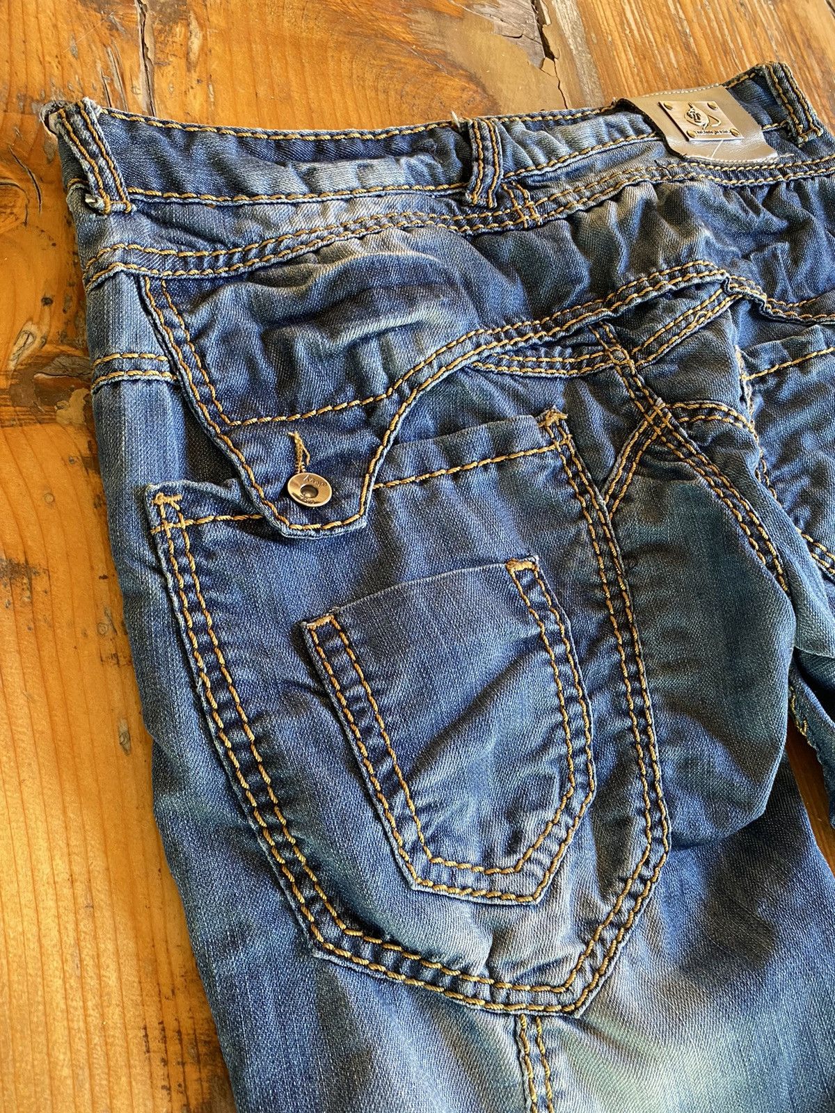 If Six Was Nine DISTRESSED JEANS Denim multi pocket y2k lgb style Size US 32 / EU 48 - 12 Thumbnail