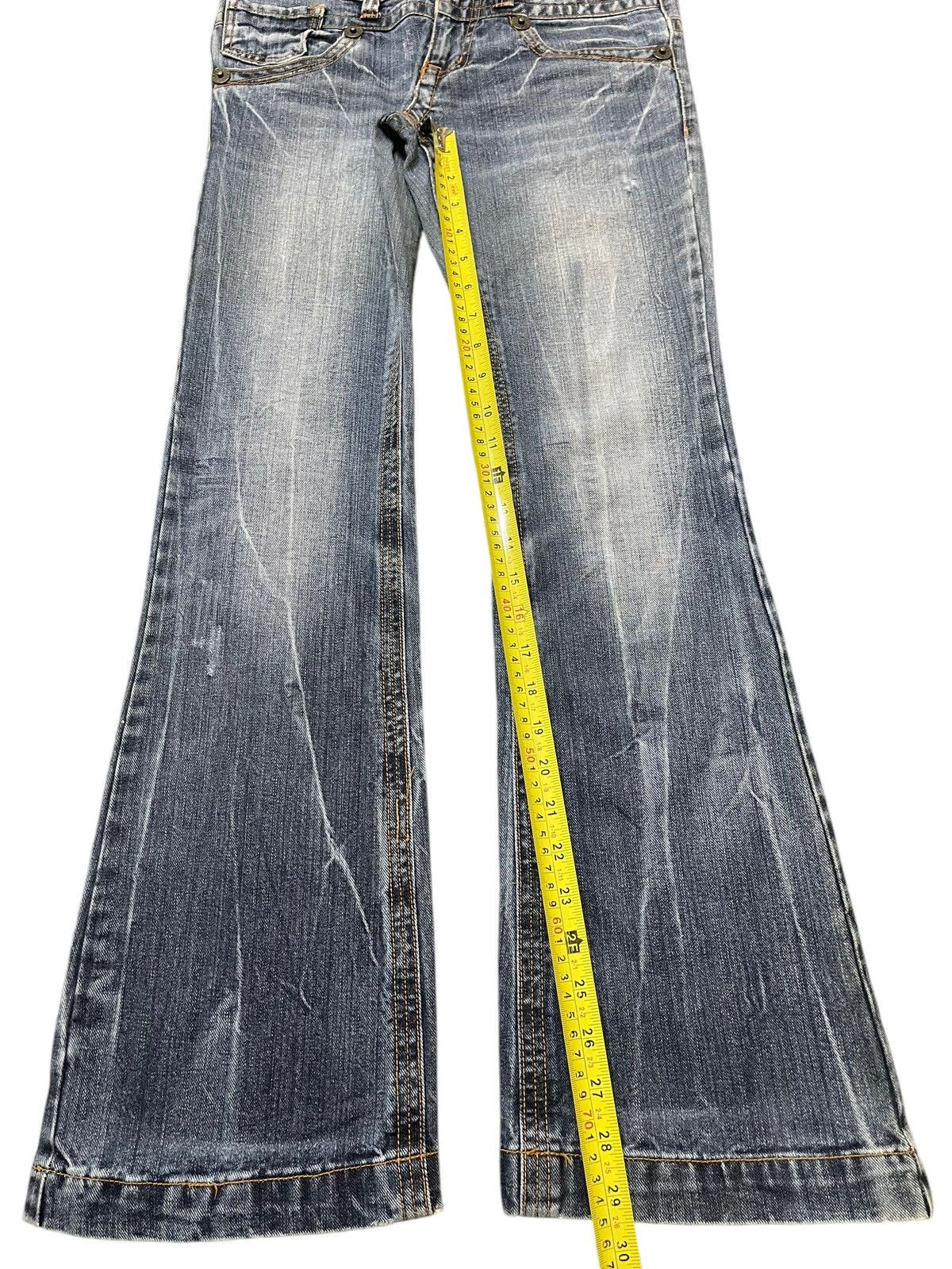 Hysteric Glamour Vintage Japanese Brand Faded Wash Style Flare Jeans Size US 29 - 13 Thumbnail