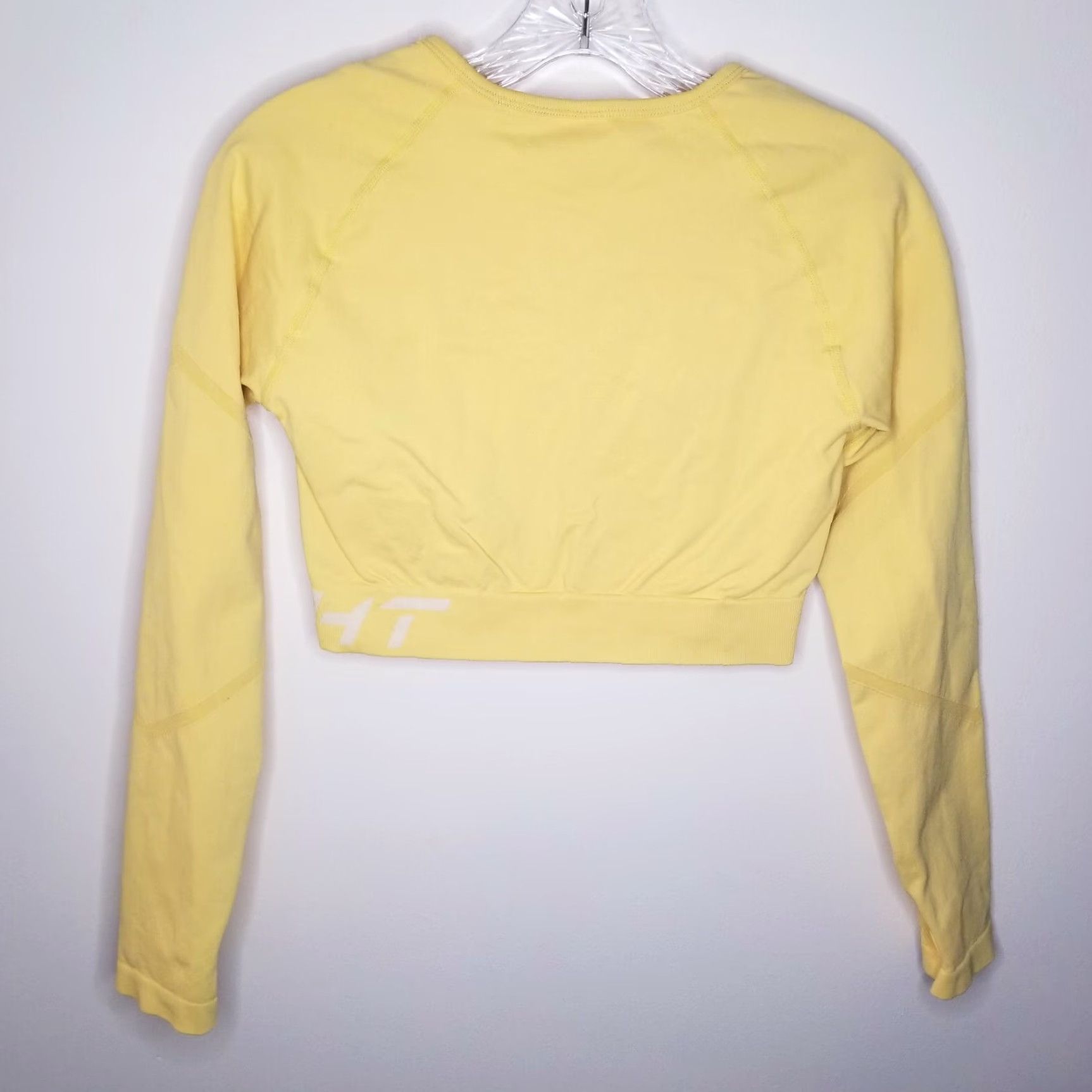 Vintage ARISE SCRUNCH Yellow Long Sleeve Athletic Crop Top Size L Womens Size L / US 10 / IT 46 - 5 Thumbnail