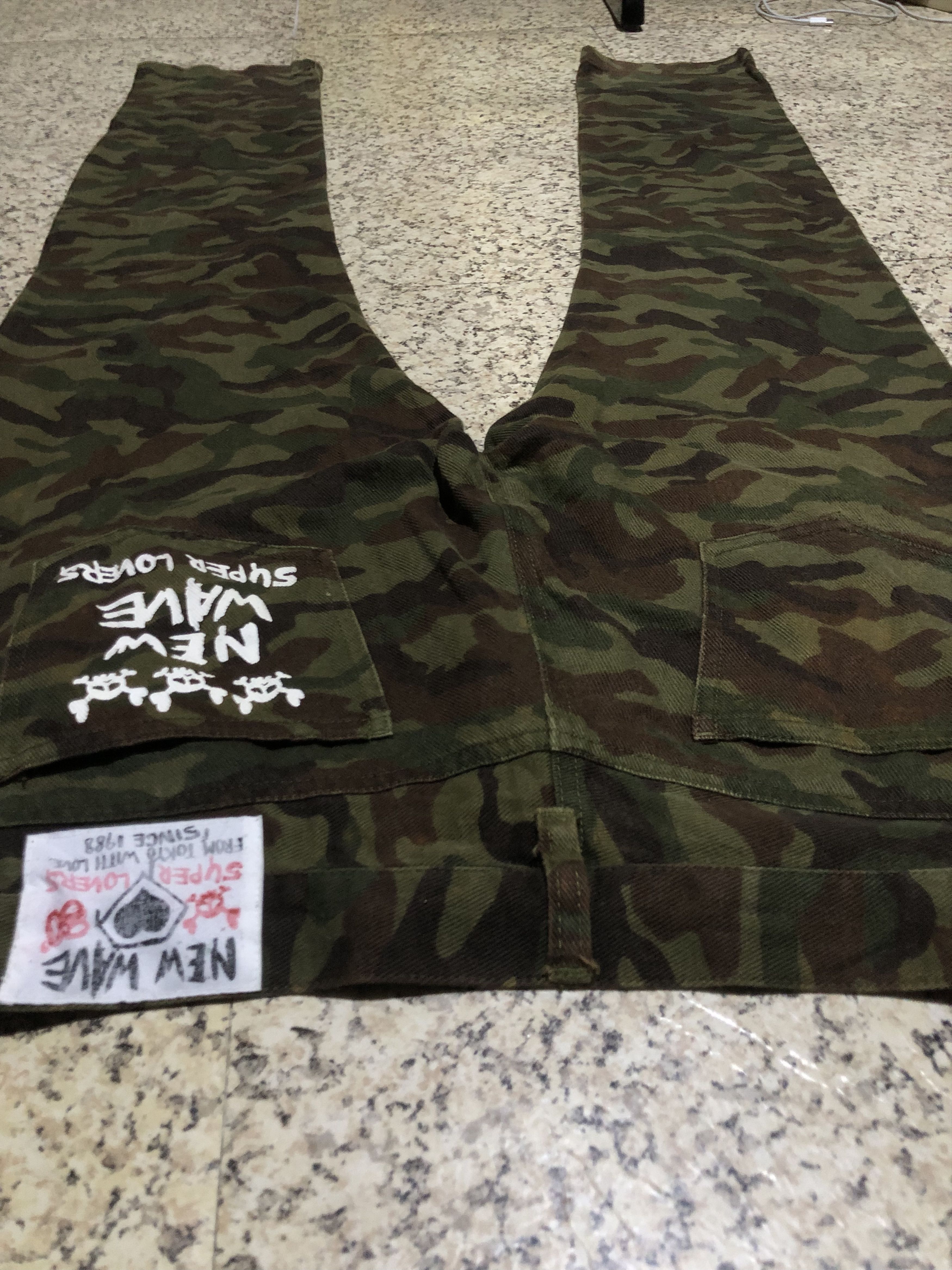 Japanese Brand Vintage Y2K SUPER LOVERS TOKYO "NEW WAVE" Camouflage Jeans Size 29" - 12 Thumbnail