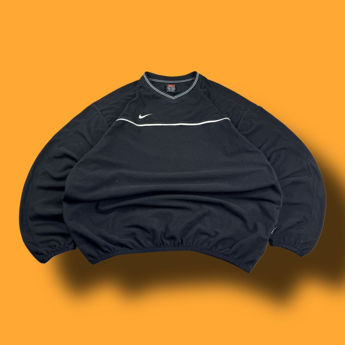 Nike × Vintage NIKE VINTAGE CENTER LOGO OVERSIZE BOXY SWEATSHIRT Size US XL / EU 56 / 4 - 1 Thumbnail