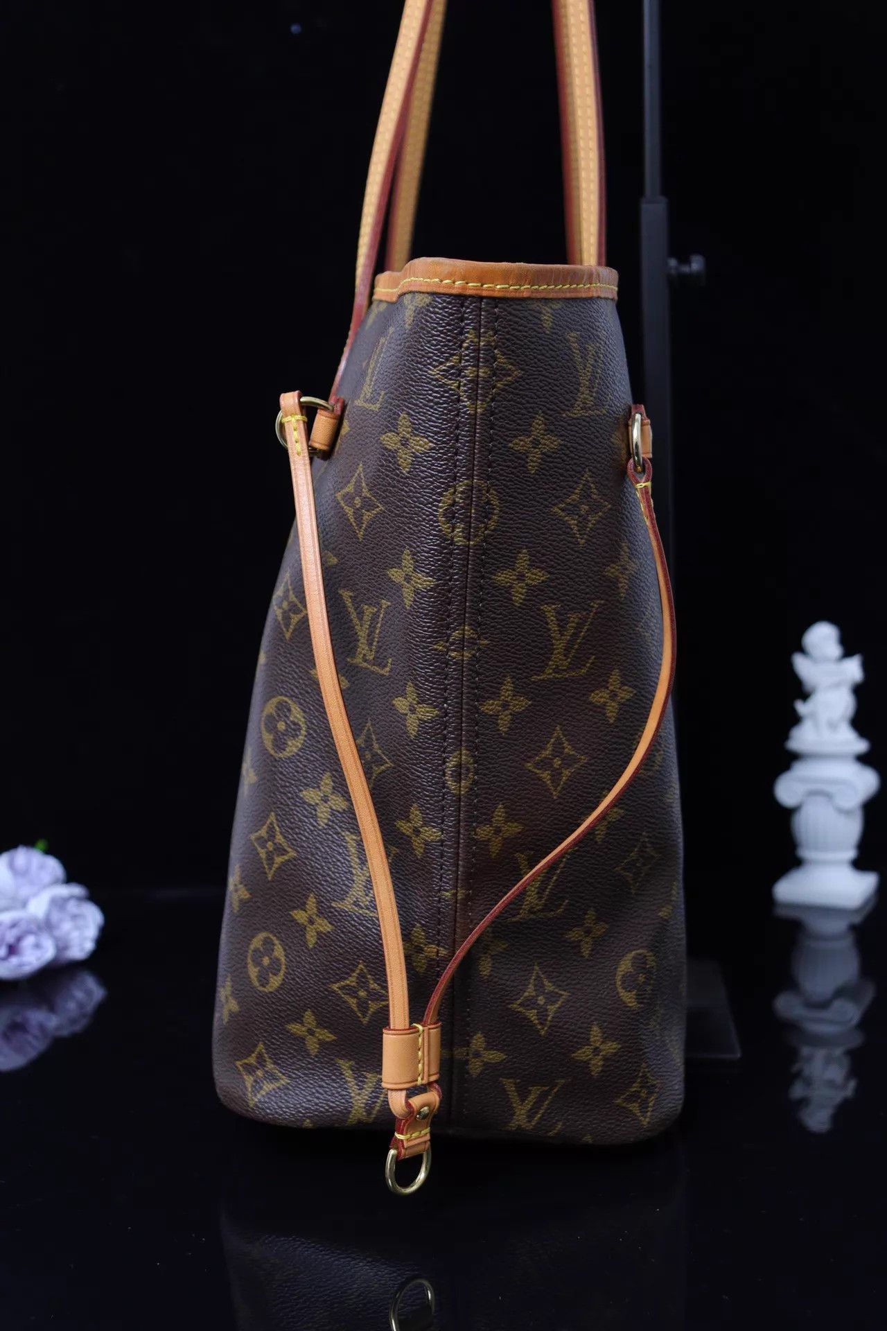 Louis Vuitton LV Neverfull MM 32x29x17 15 with pouch Size ONE SIZE - 4 Thumbnail