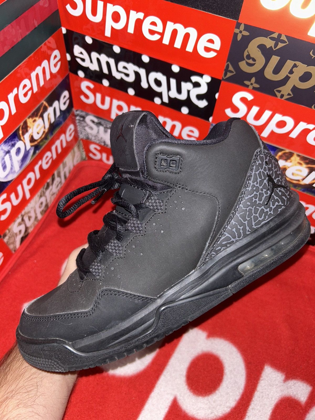 Jordan Brand Jordan Flight Origin 2 GS 705160-004 size 5.5y Size US 5.5 / EU 38 - 6 Thumbnail