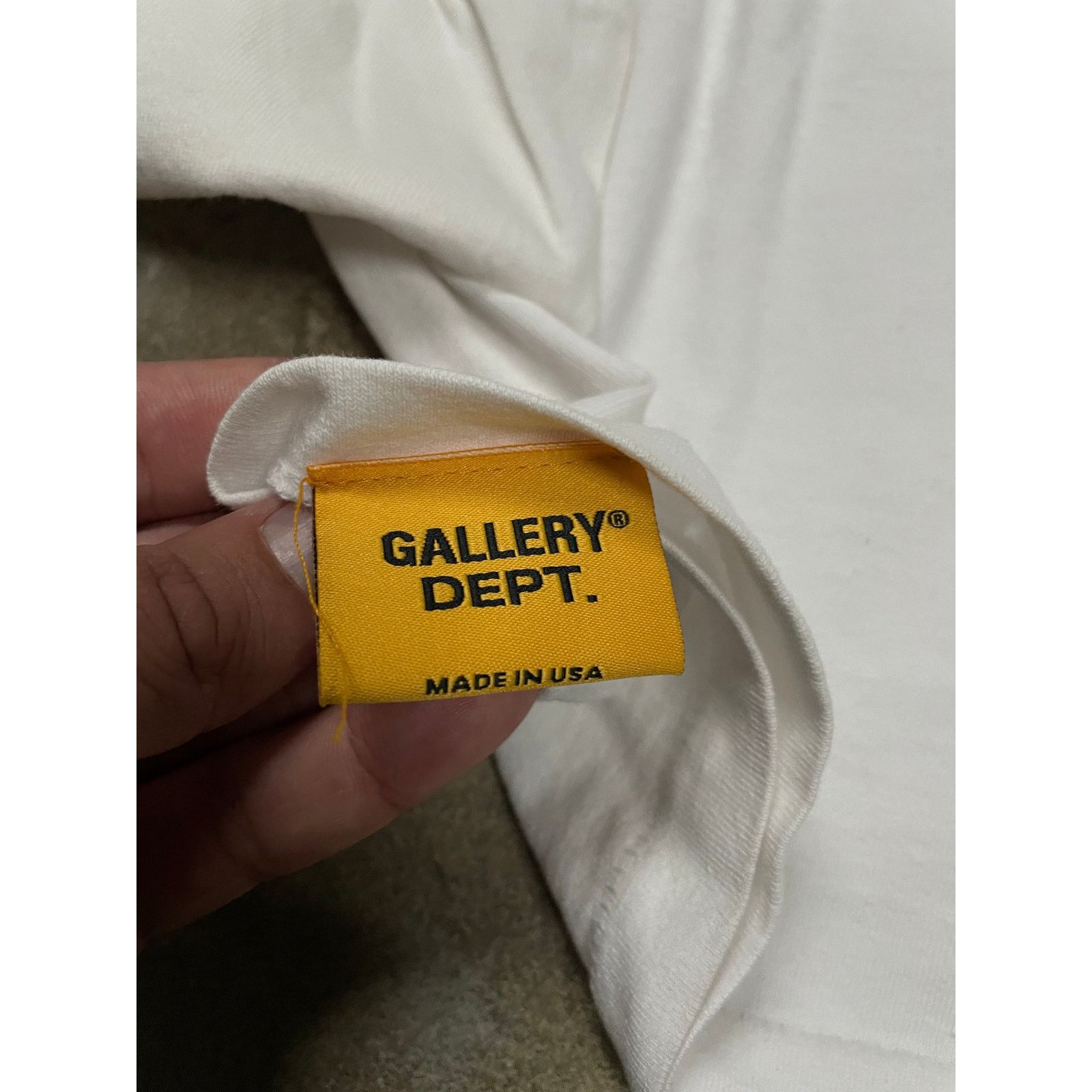 Gallery Dept. Gallery Dept L/S White Souvenir Used Large Size US L / EU 52-54 / 3 - 4 Thumbnail
