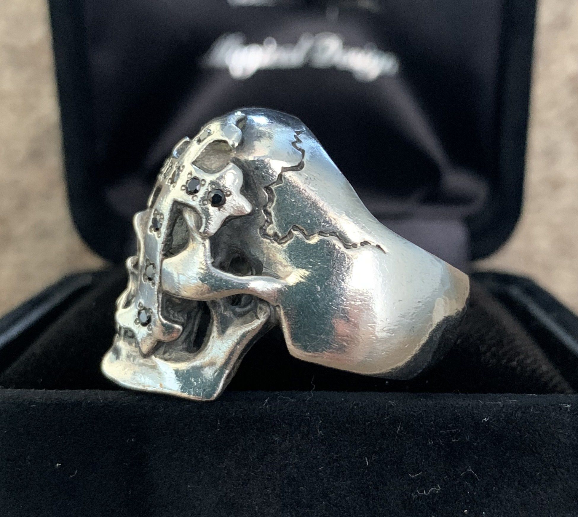 Number (N)ine SS05 "Nightcrawler" Bejeweled Silver Skull Ring w/ box Size ONE SIZE - 3 Thumbnail