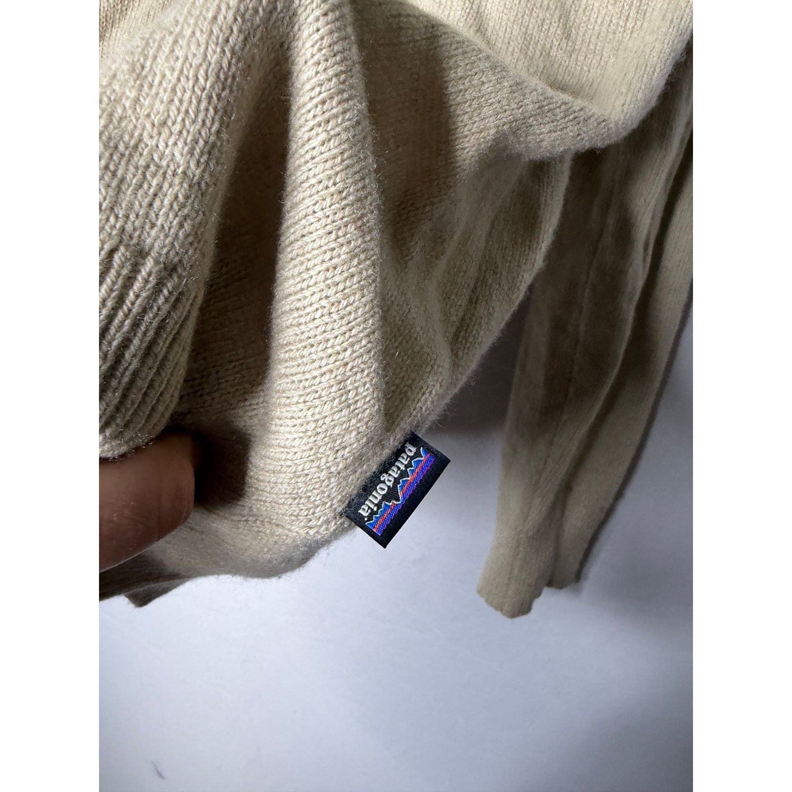 Patagonia Patagonia Men's Recycled Cashmere 1/4-Zip Sweater in cream S Size US S / EU 44-46 / 1 - 7 Thumbnail