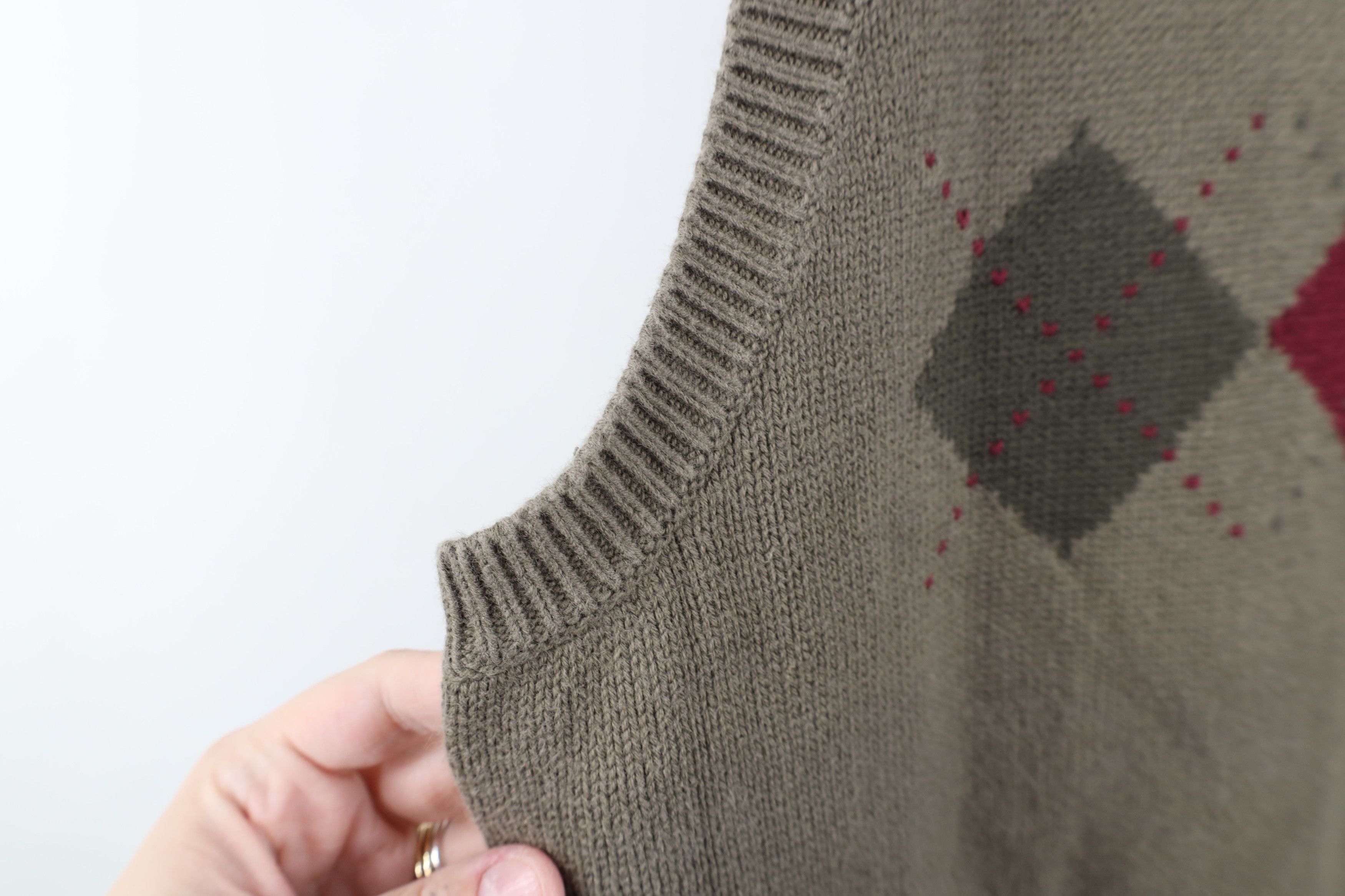 Eddie Bauer Vintage 90s Eddie Bauer Diamond Sweater Vest Cotton Japan Size US XL / EU 56 / 4 - 5 Thumbnail