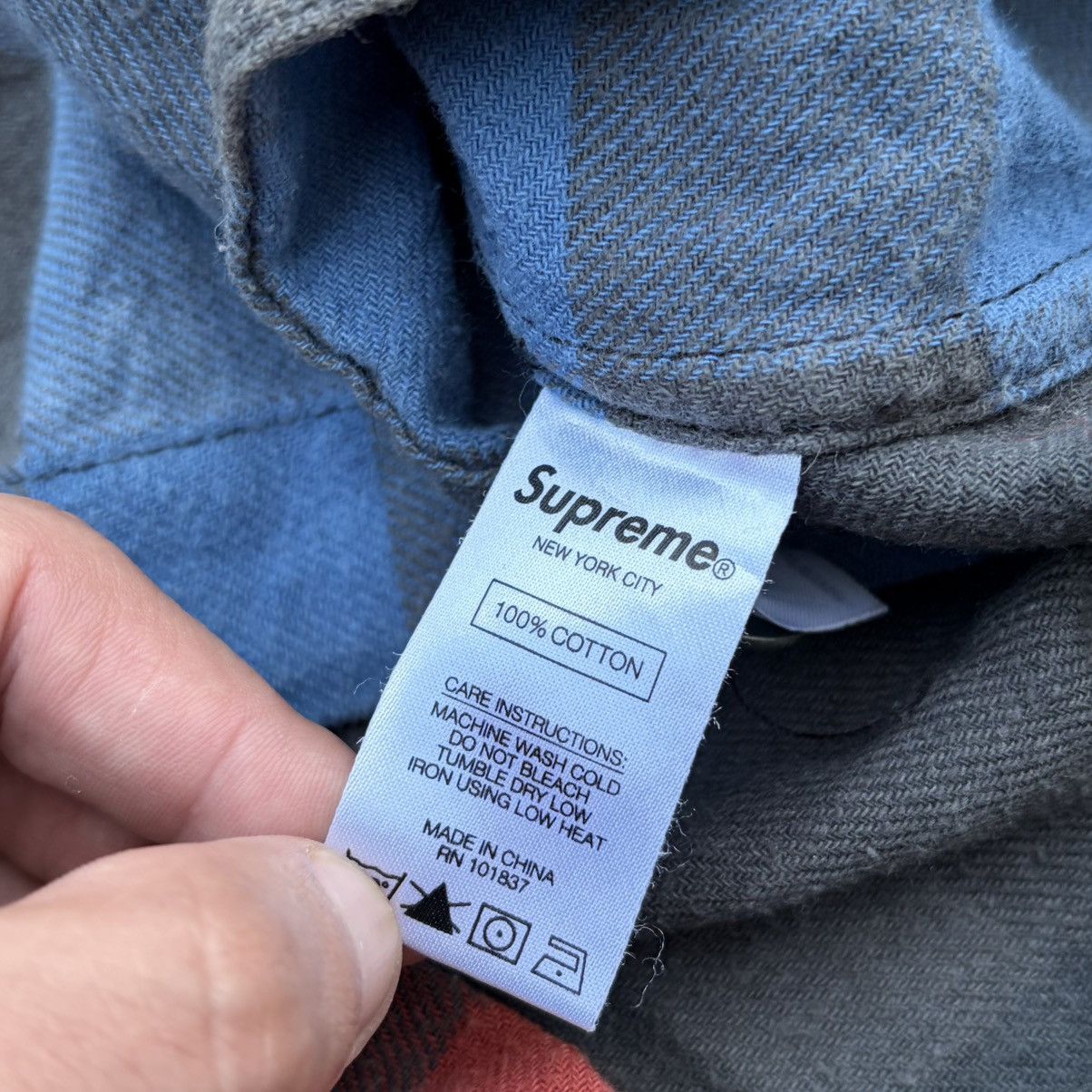 Supreme Supreme 2017 Multi Color Buffalo Hooded Flannel Size Medium Size US M / EU 48-50 / 2 - 8 Thumbnail