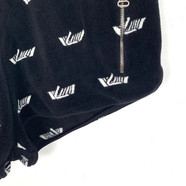 Louis Vuitton Louis Vuitton size m Black logo intarsia cotton lace-up sho Size 24" / US 00 / IT 34 - 4 Thumbnail
