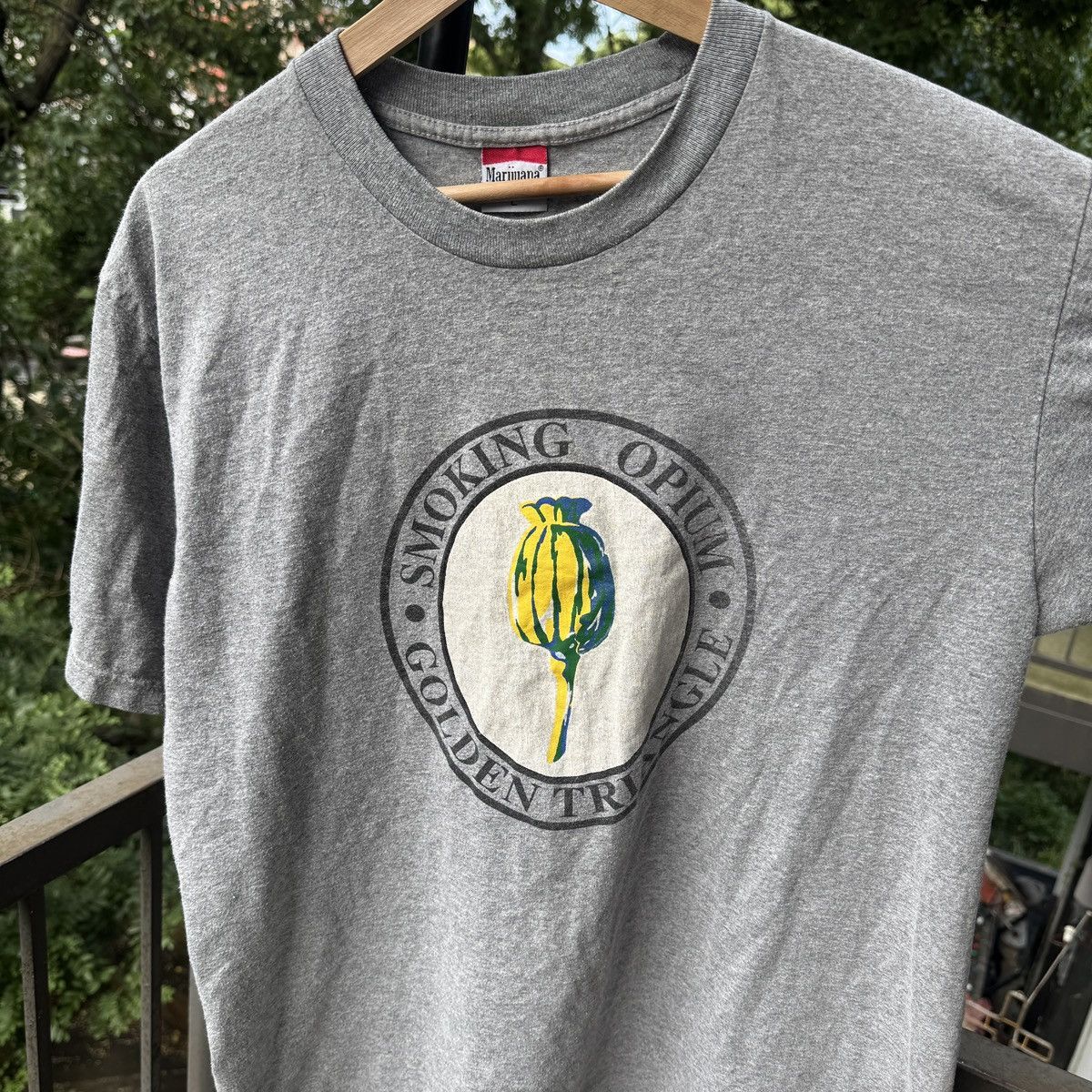 Vintage Vintage Smoking Opium Tee Size US L / EU 52-54 / 3 - 10 Thumbnail