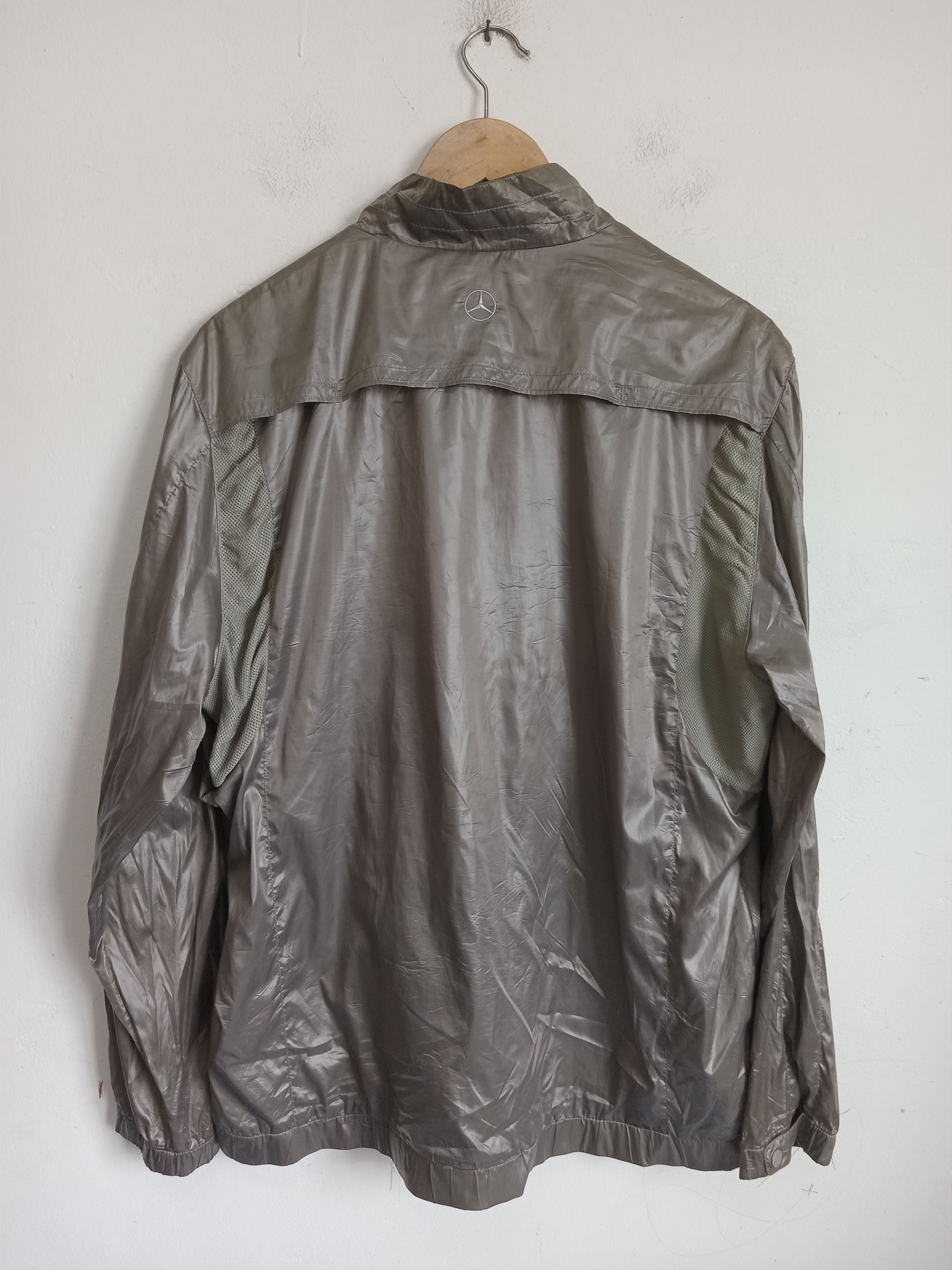 Formula 1 × Mercedes-Benz Lewis hamilton Mercedes Benz AMG Formula One Light Jacket Size US M / EU 48-50 / 2 - 6 Thumbnail