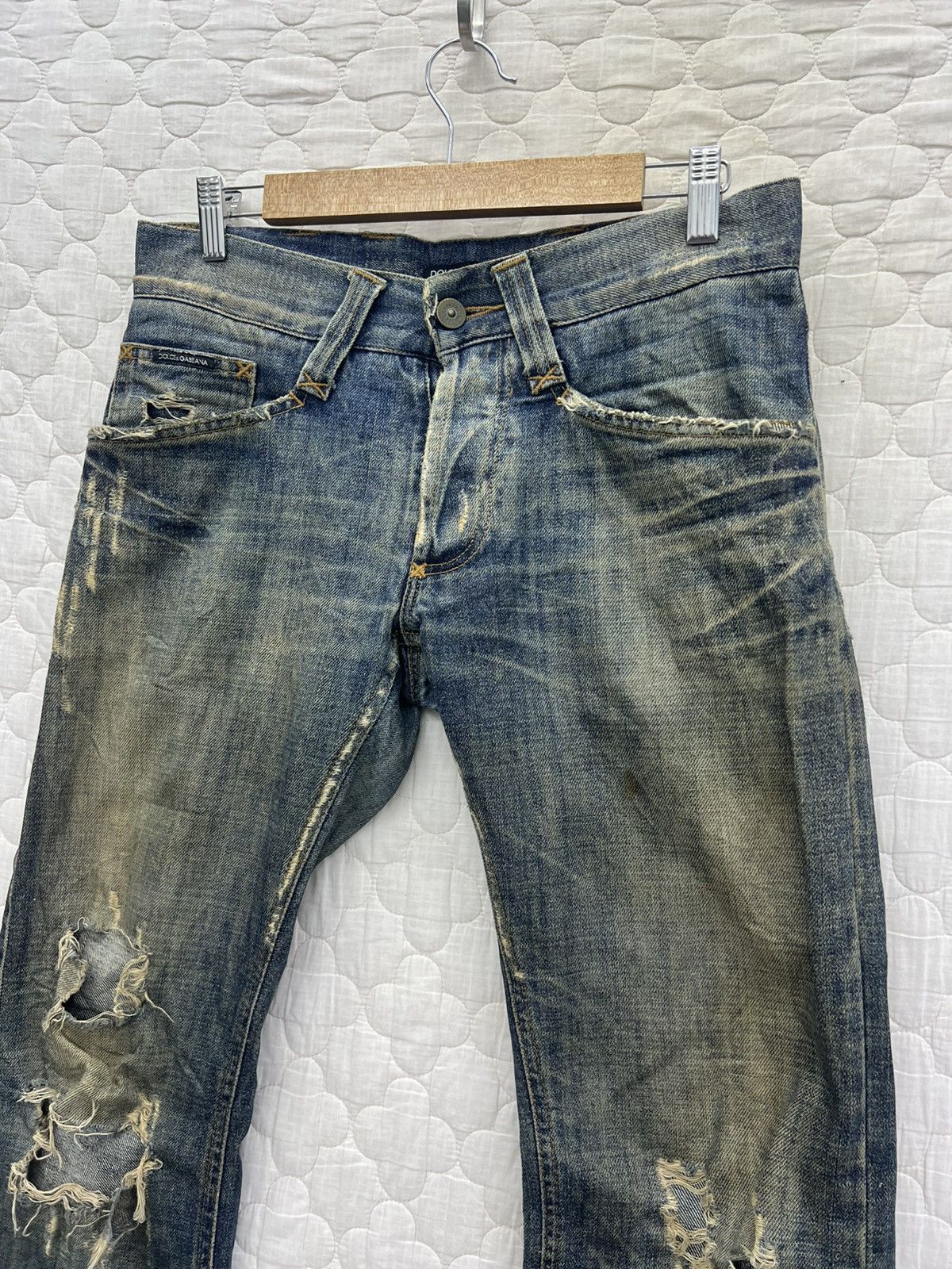 Dolce & Gabbana STEALS🔥🔥🔥DOLCE GABBANA BOOT CUT DISTRESS DENIM Size US 31 - 5 Thumbnail