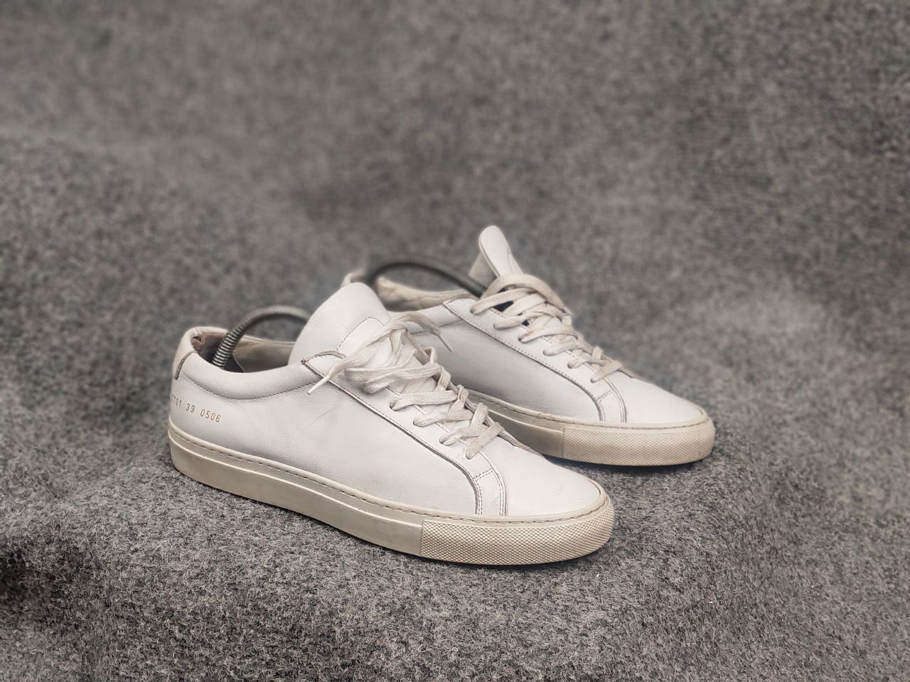 Common Projects Common Projects Achilles Low White Leather Lace Up Sneakers Size US 9 / IT 39 - 7 Thumbnail