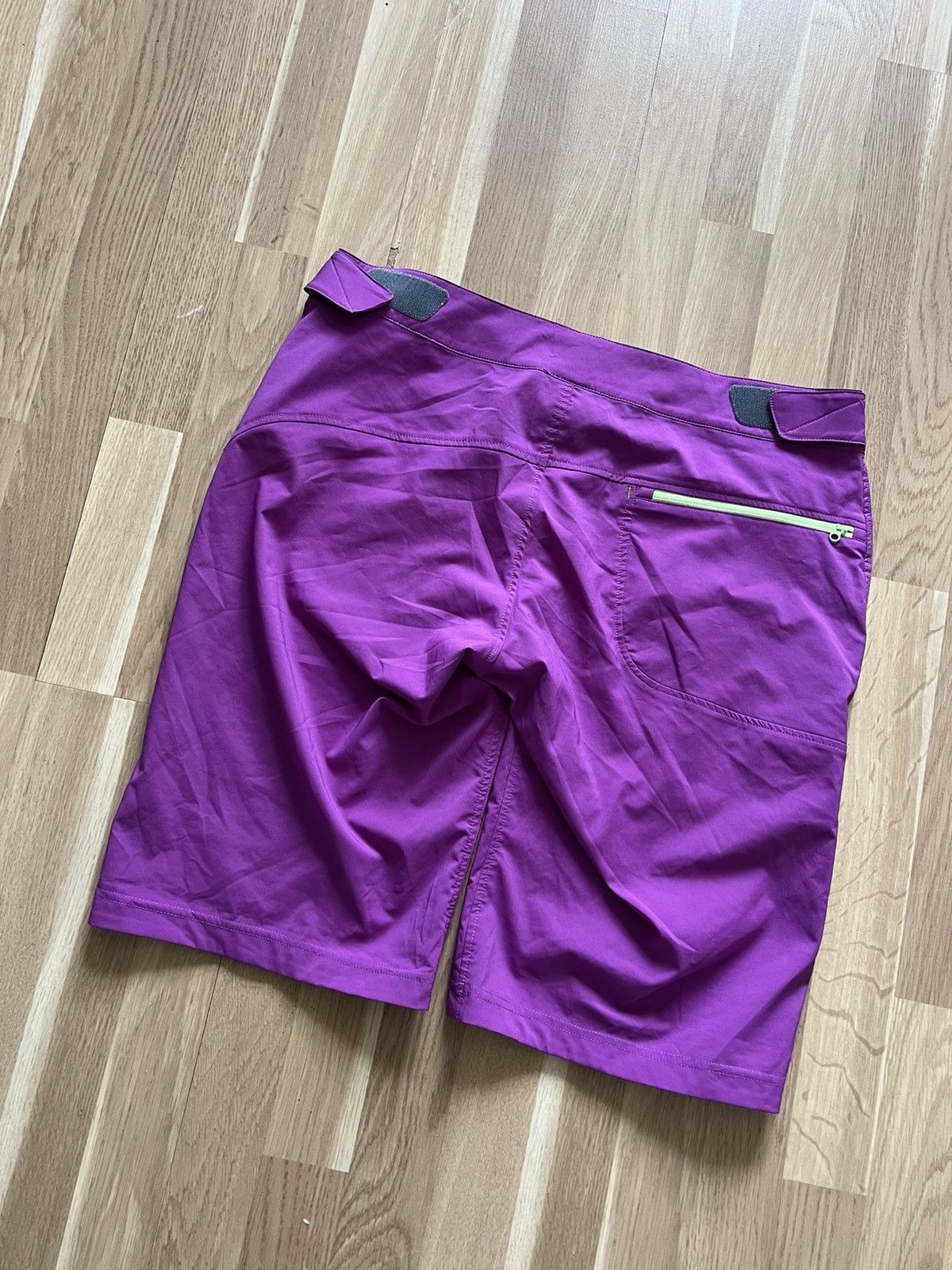 Norrona Norrona gorepcore shorts purple outdoor Size US 32 / EU 48 - 5 Thumbnail