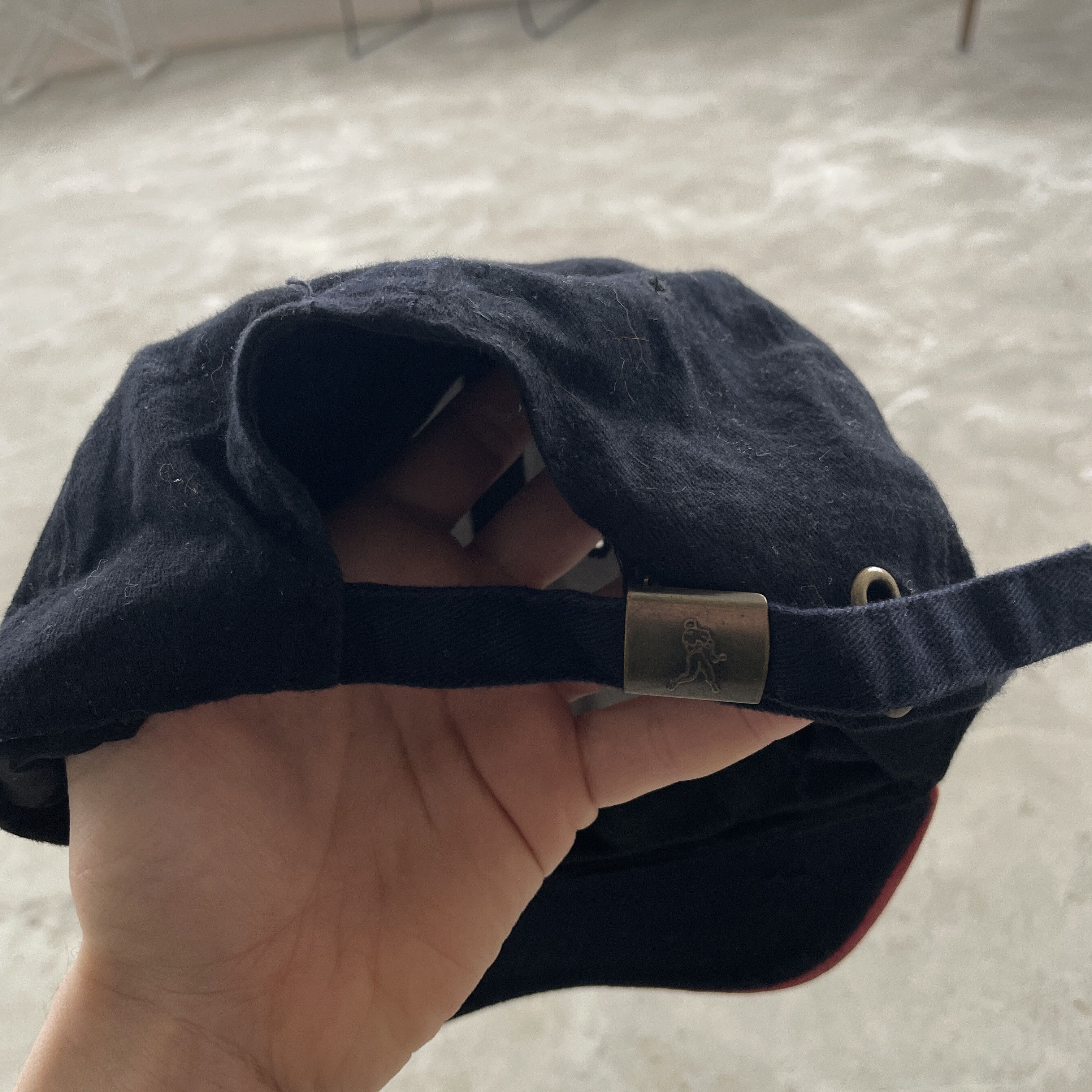Vintage Vintage 1997 Queen Rocks Band Promo Cap Red Suede Visor Size ONE SIZE - 3 Thumbnail